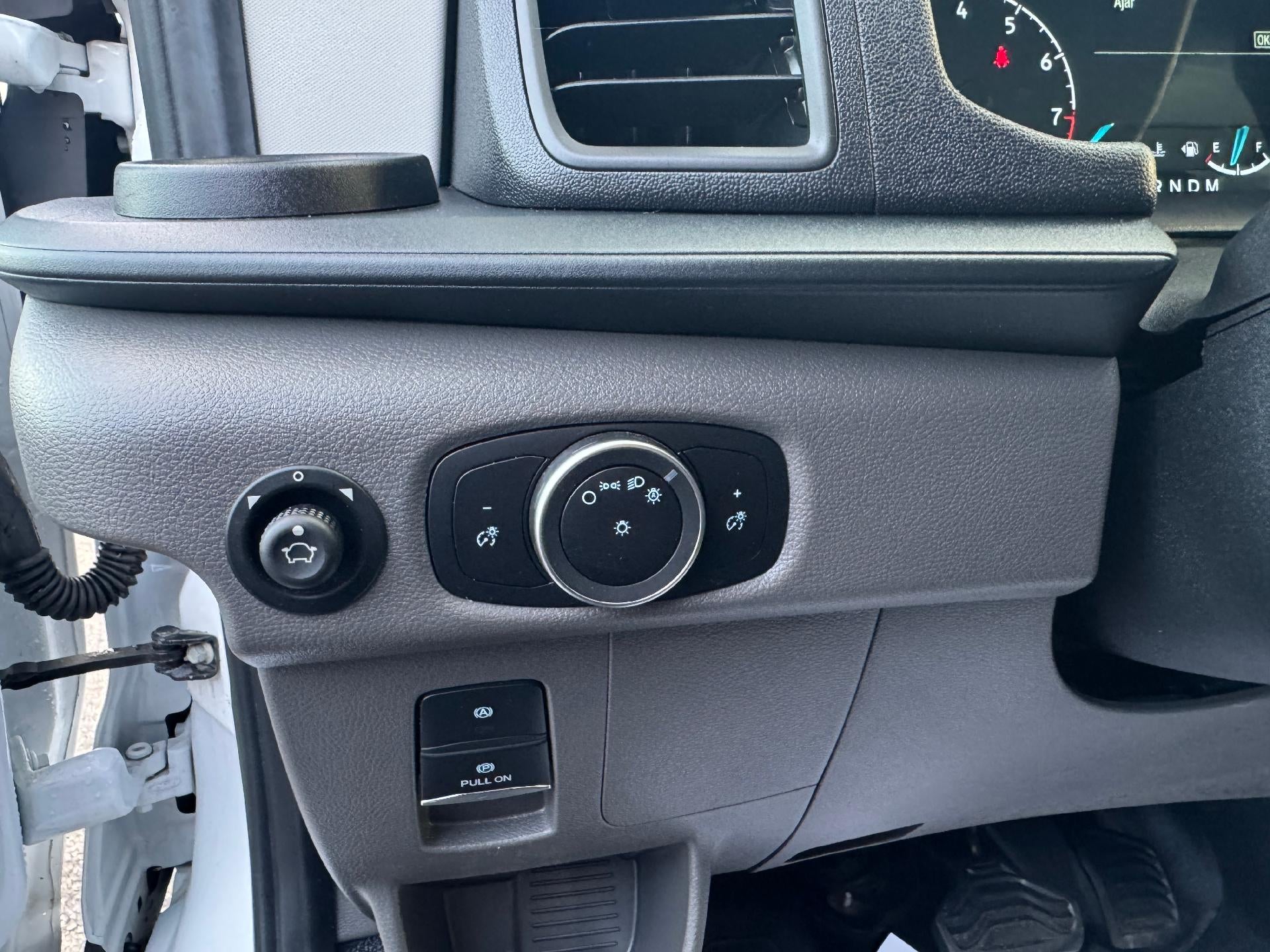 2025 Ford Transit Cargo Van Base