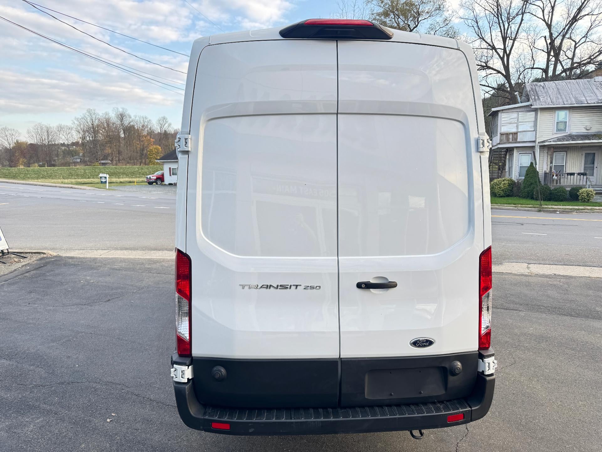 2025 Ford Transit Cargo Van Base