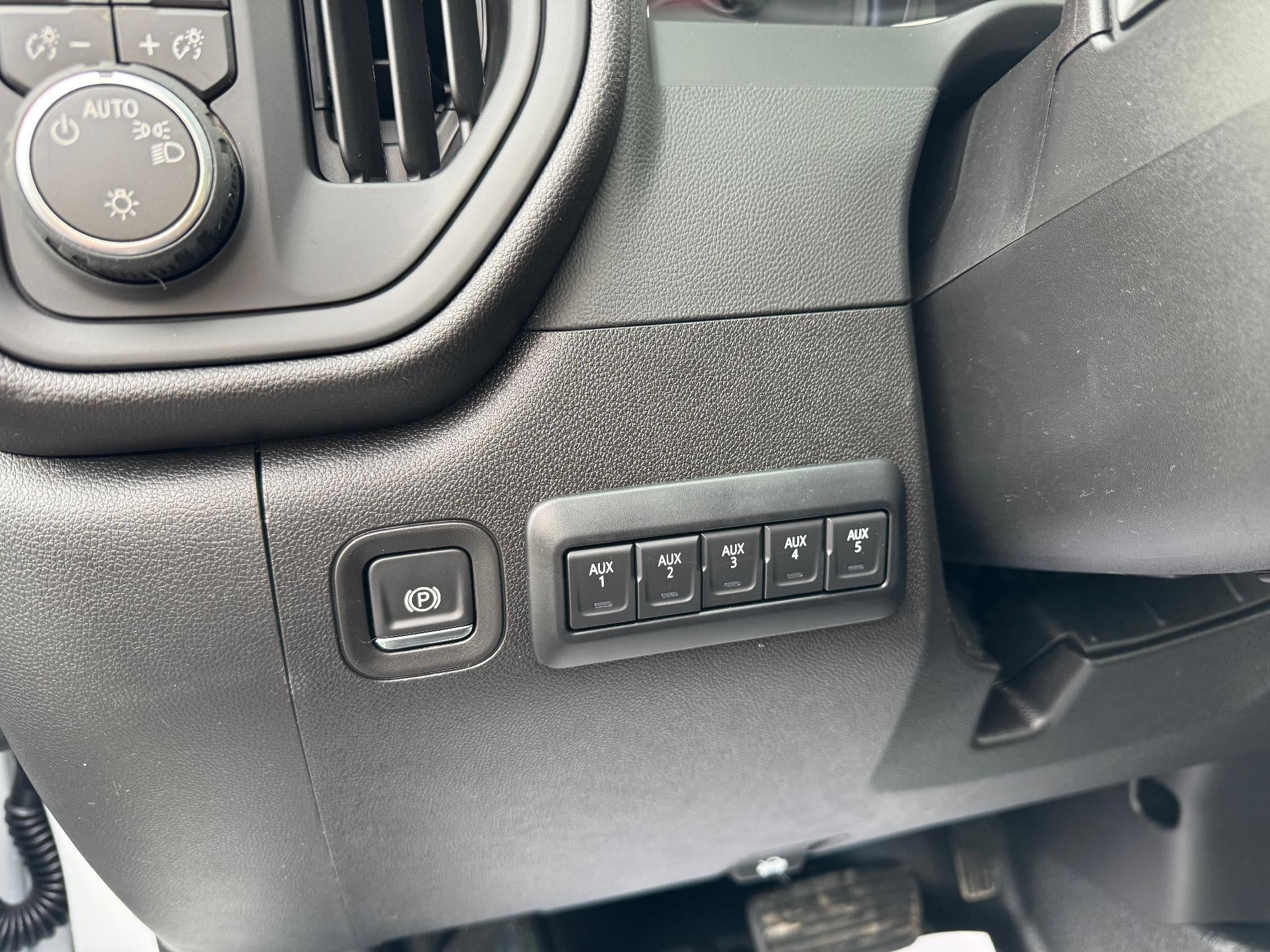 2026 Chevrolet Silverado 3500 HD WT DRW