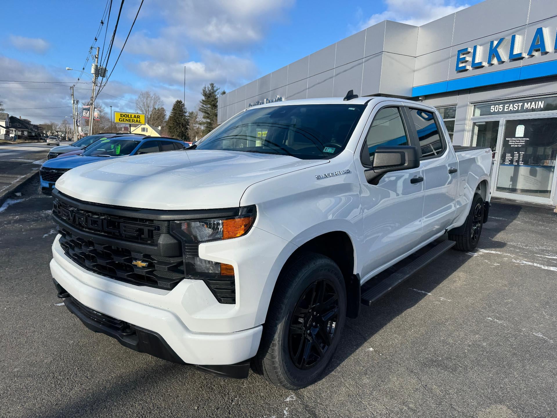 2023 Chevrolet Silverado 1500 Custom