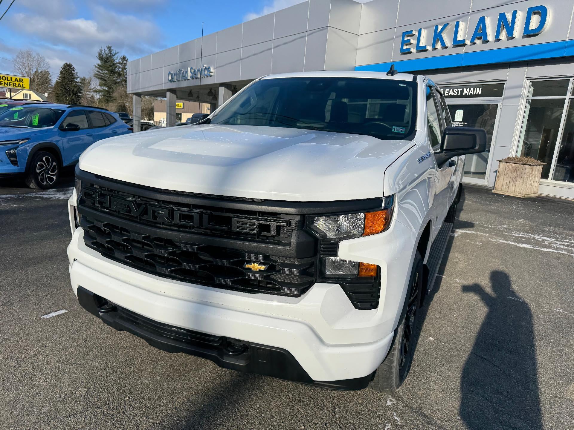 2023 Chevrolet Silverado 1500 Custom