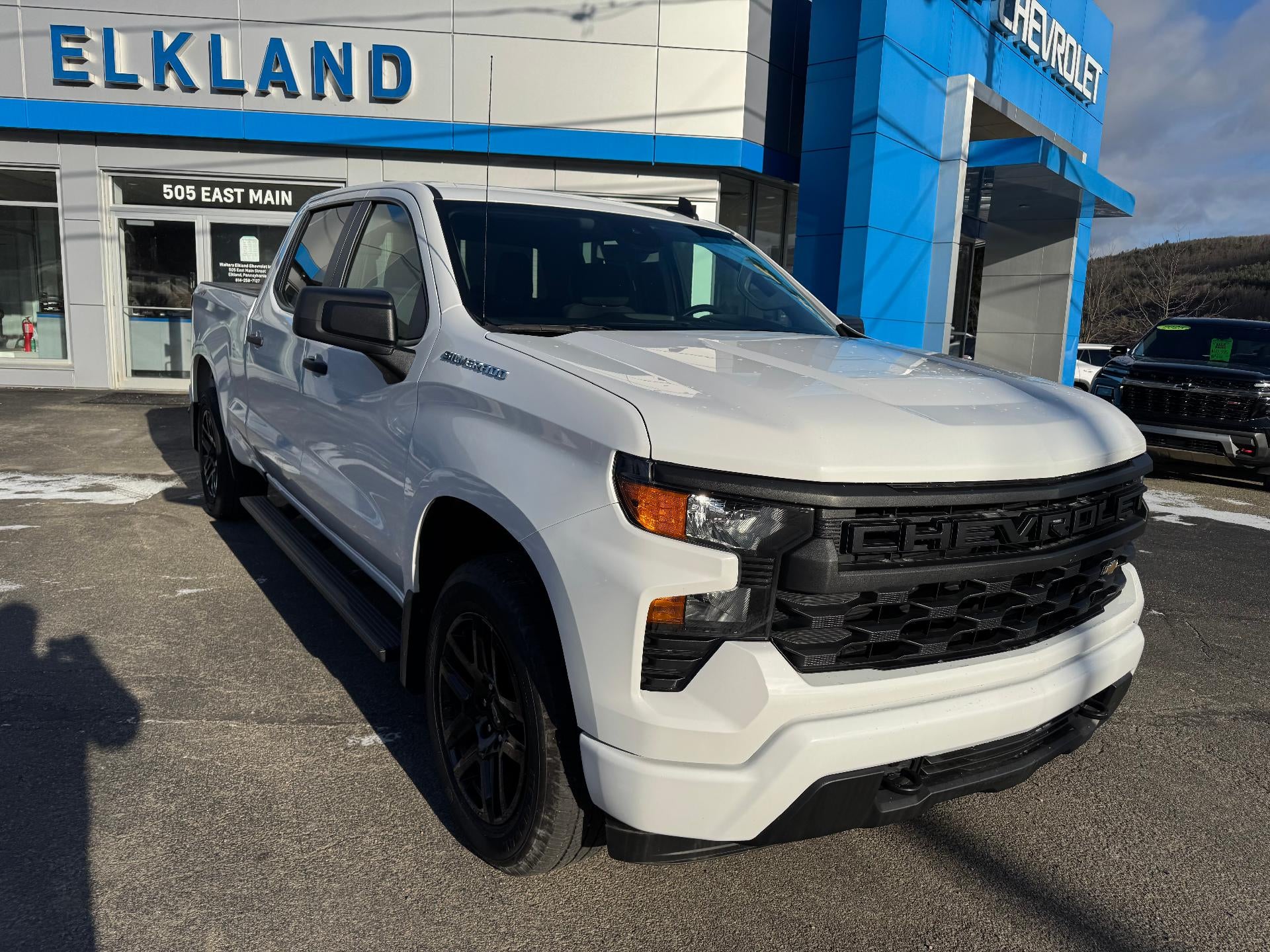 2023 Chevrolet Silverado 1500 Custom