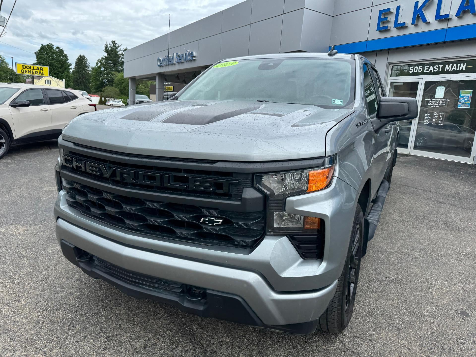 2023 Chevrolet Silverado 1500 Custom