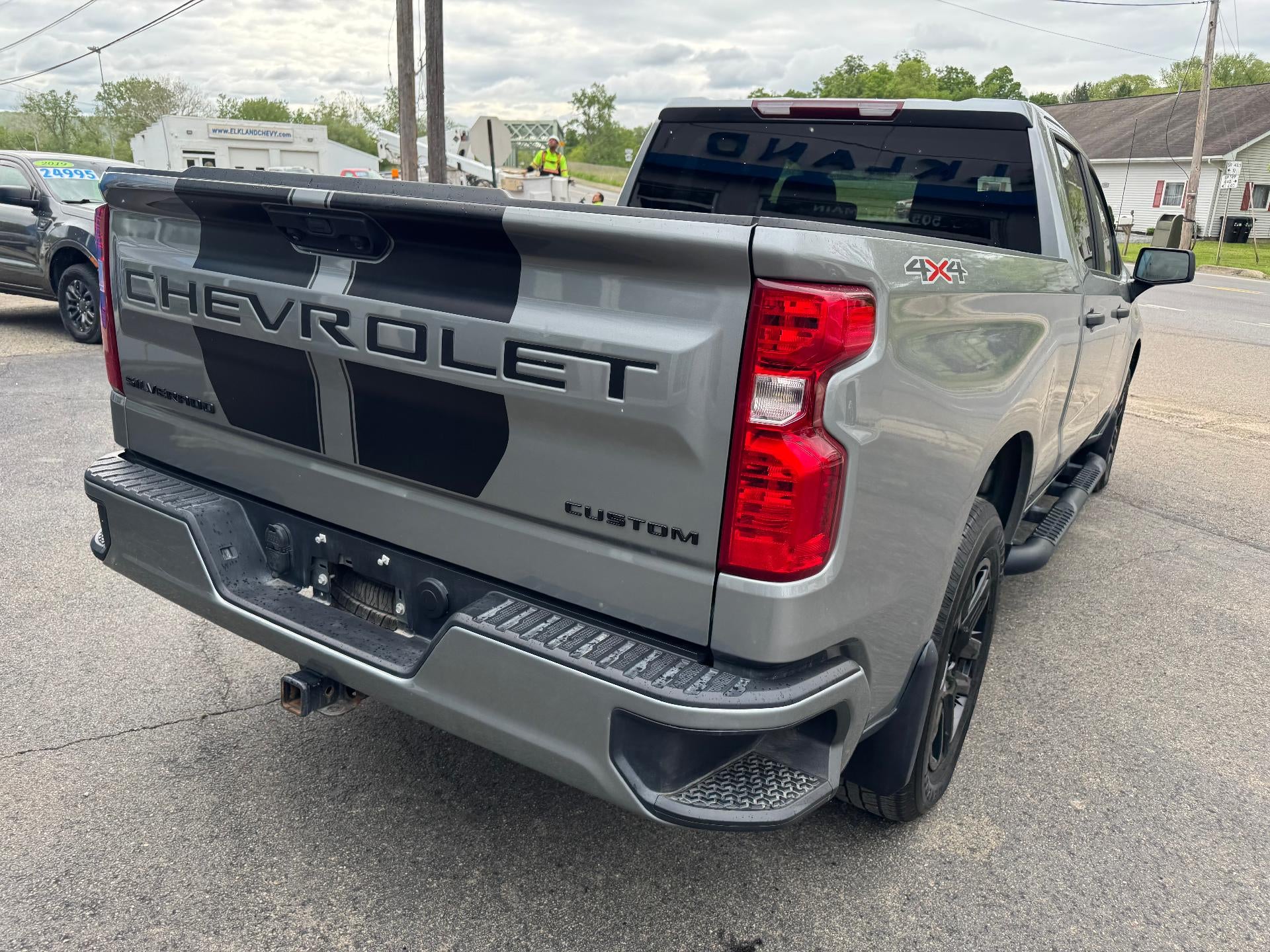 2023 Chevrolet Silverado 1500 Custom