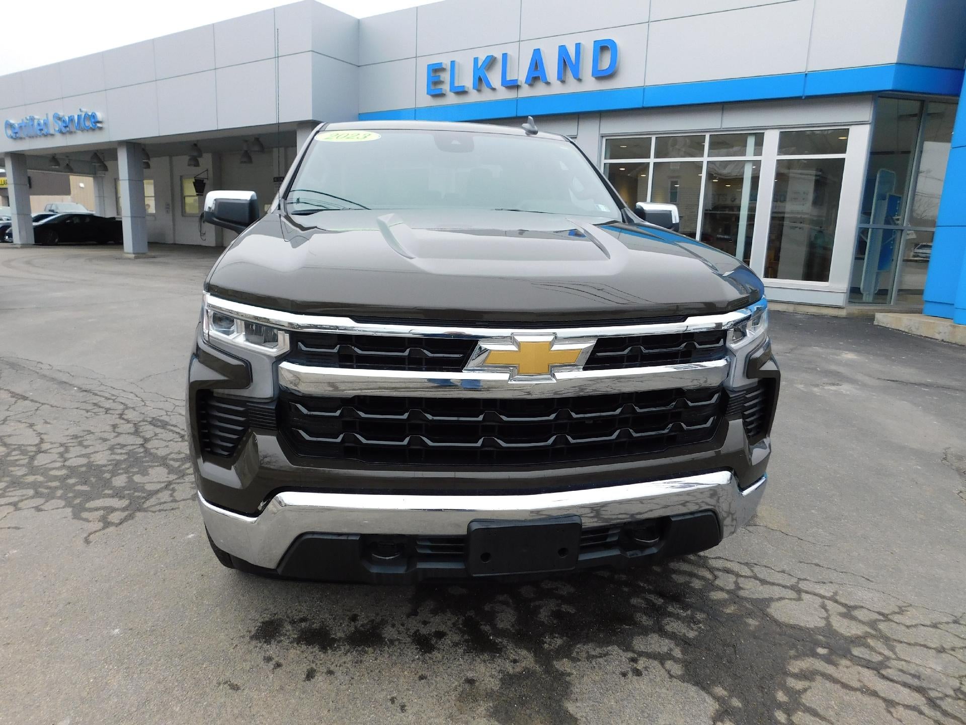 2023 Chevrolet Silverado 1500 LT (2FL)