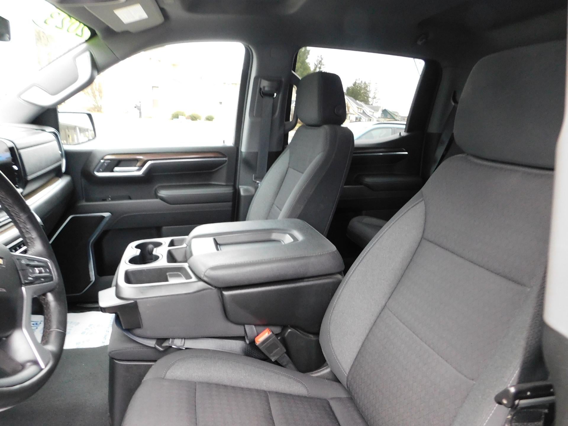 2023 Chevrolet Silverado 1500 LT (2FL)