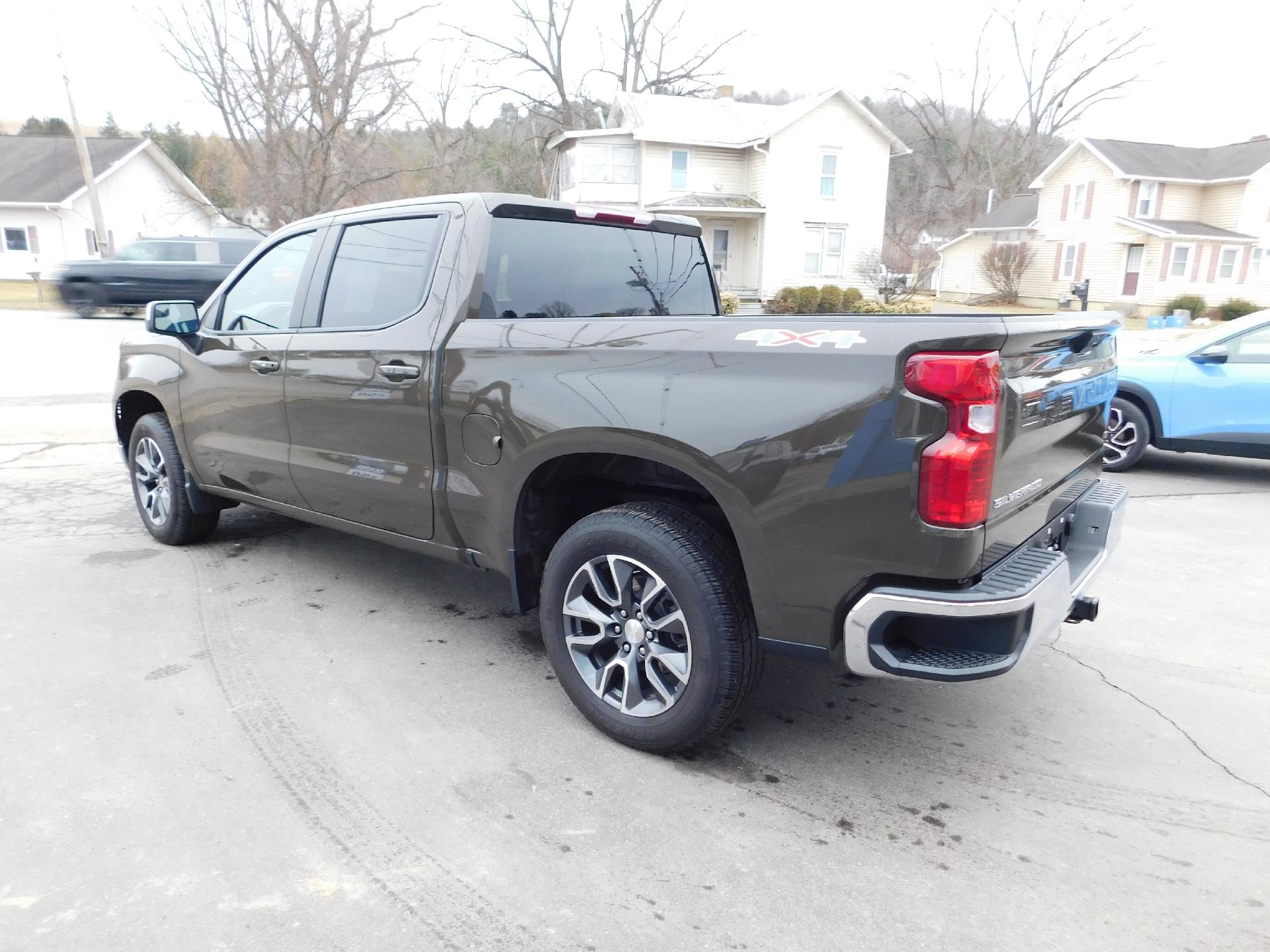 2023 Chevrolet Silverado 1500 LT (2FL)