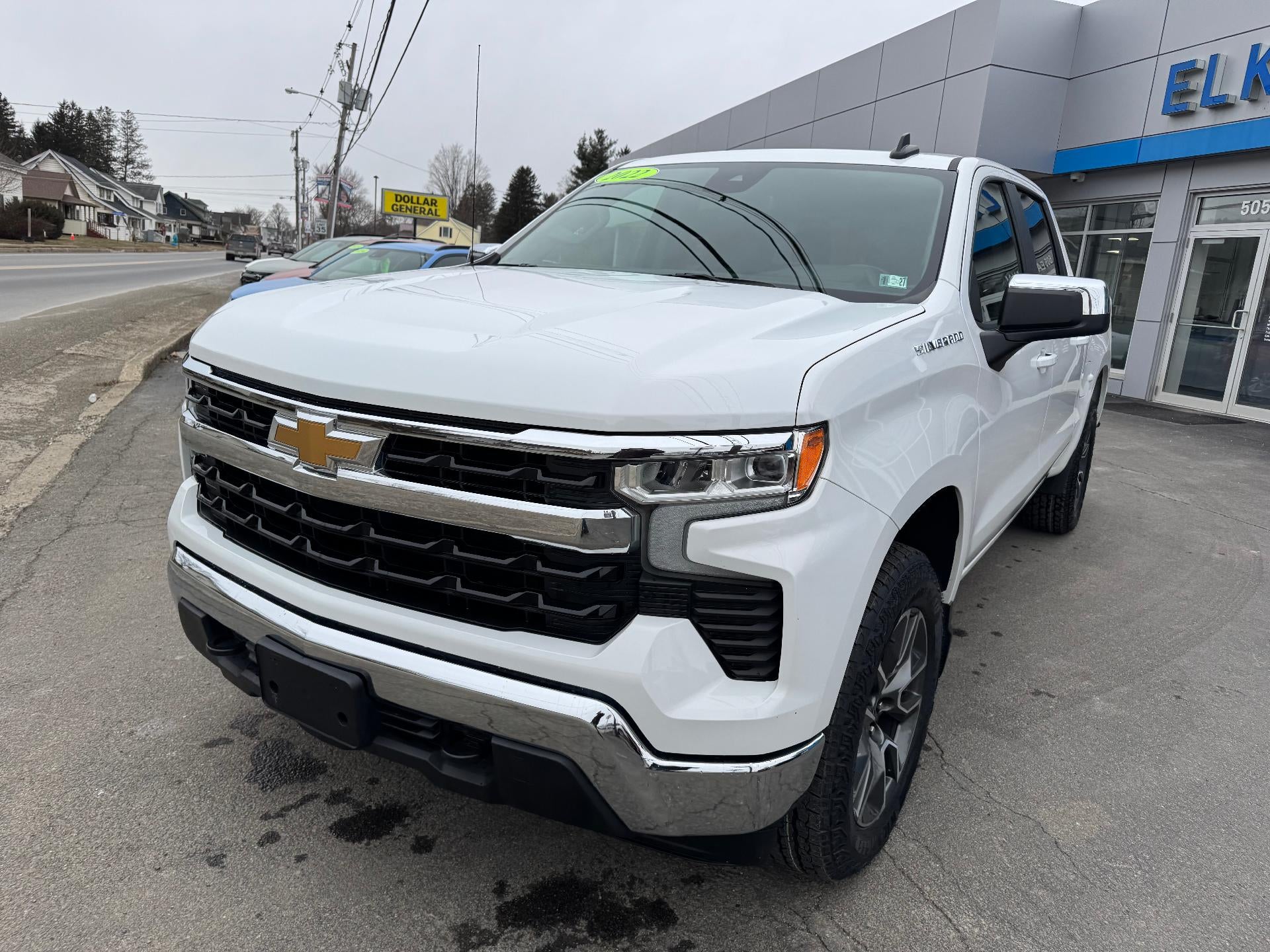 2022 Chevrolet Silverado 1500 LT (2FL)