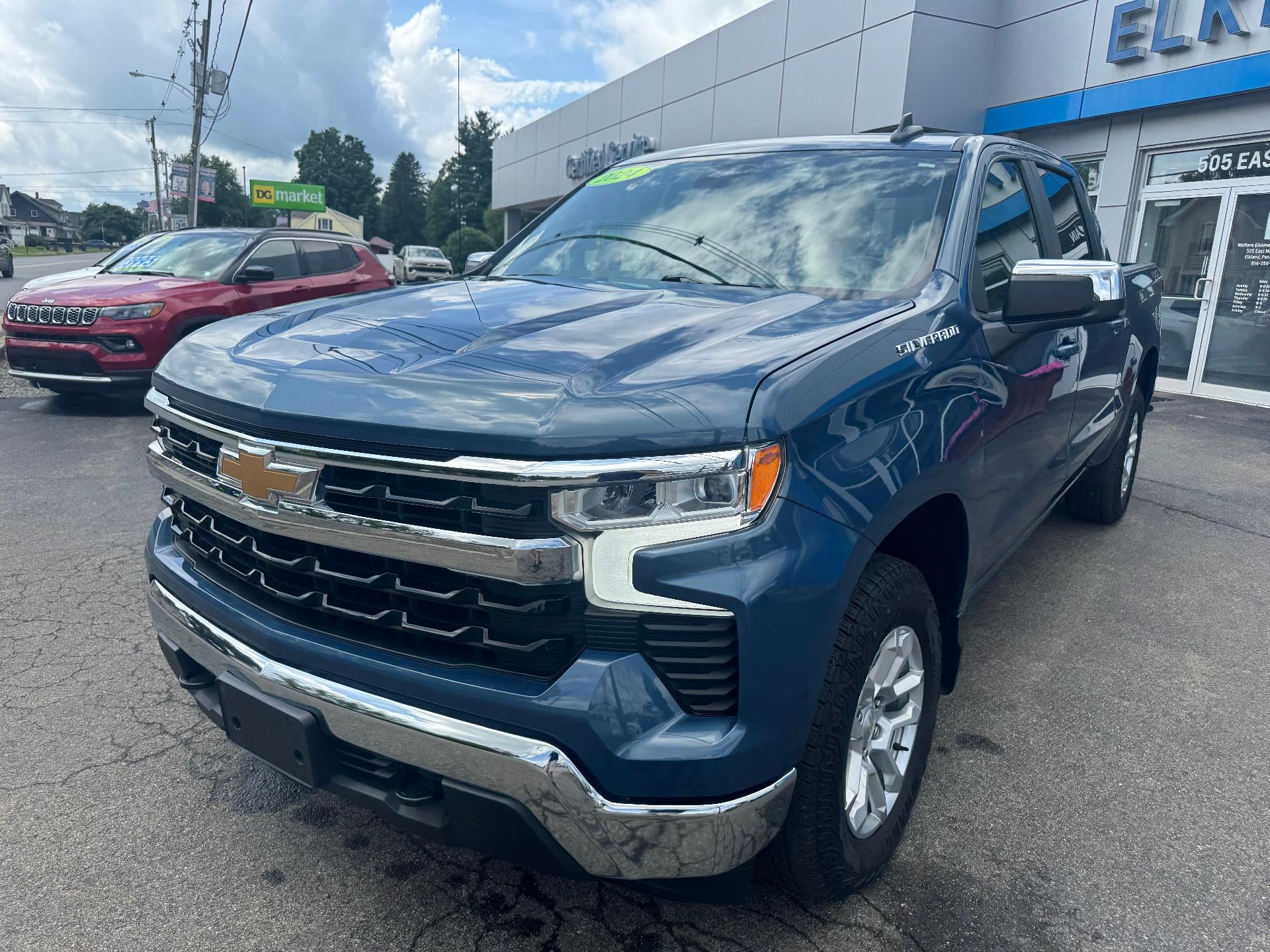 2024 Chevrolet Silverado 1500 LT (2FL)