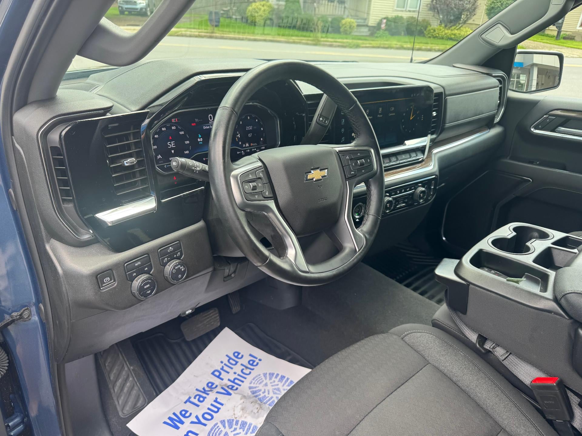 2024 Chevrolet Silverado 1500 LT (2FL)