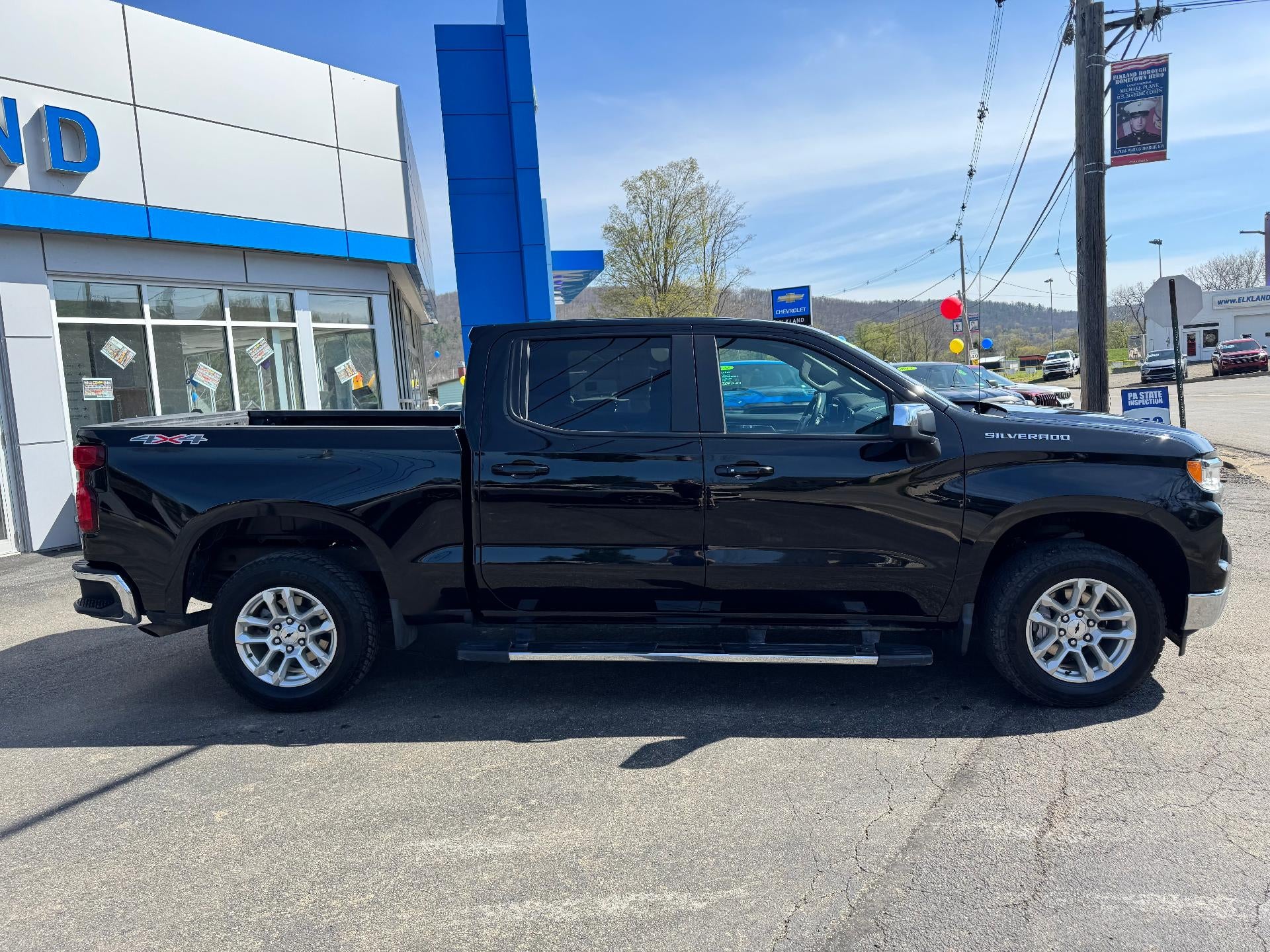 2024 Chevrolet Silverado 1500 LT (2FL)