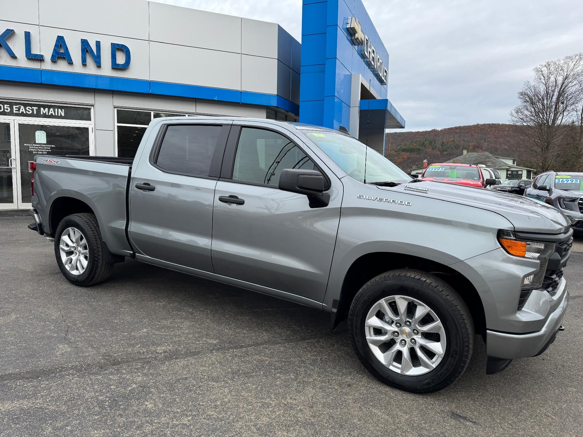 2026 Chevrolet Silverado 1500 Custom