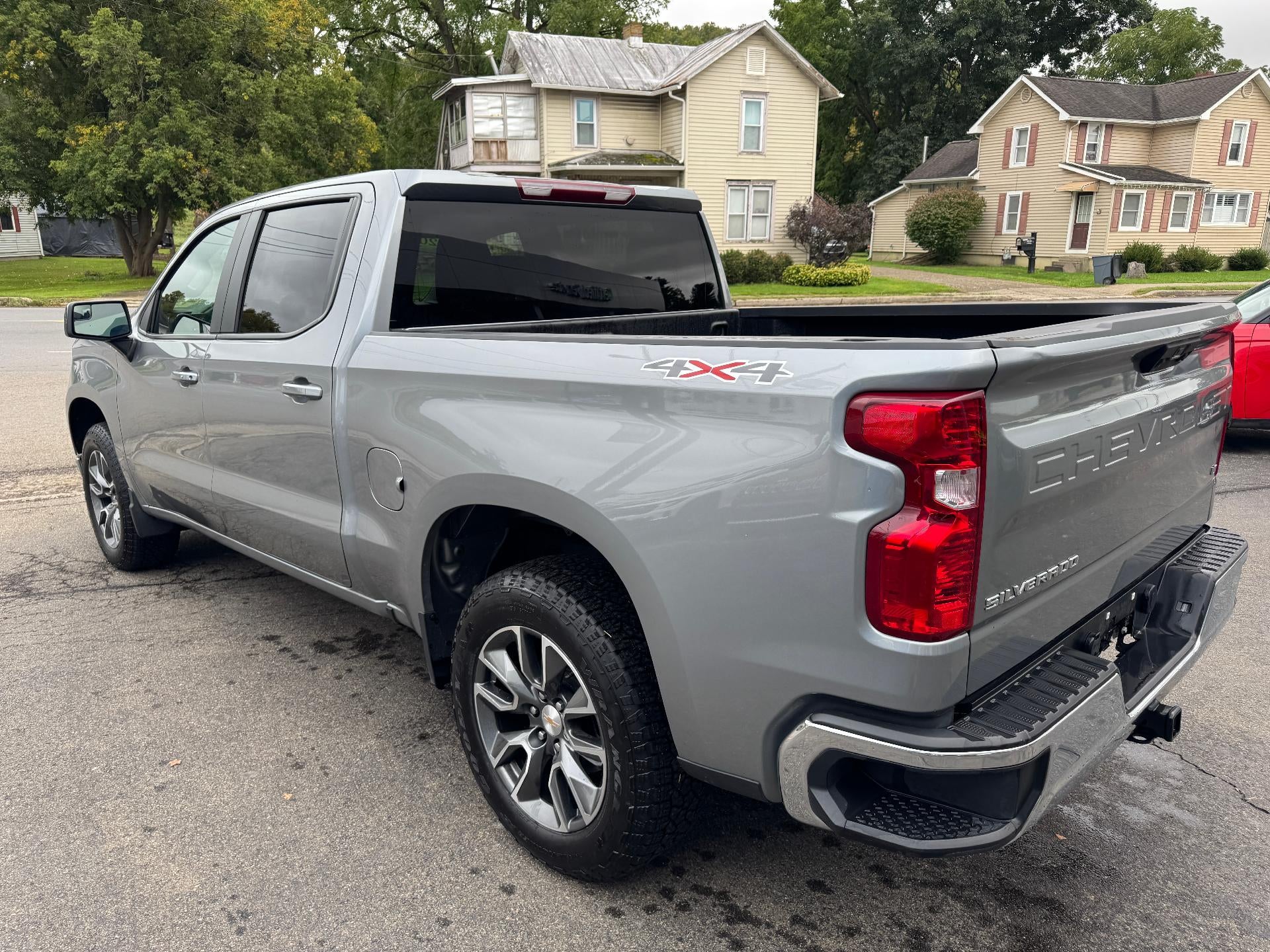 2025 Chevrolet Silverado 1500 LT (2FL)