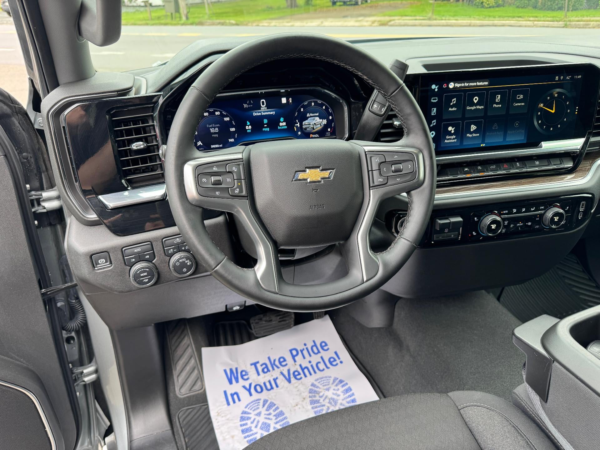 2025 Chevrolet Silverado 1500 LT (2FL)
