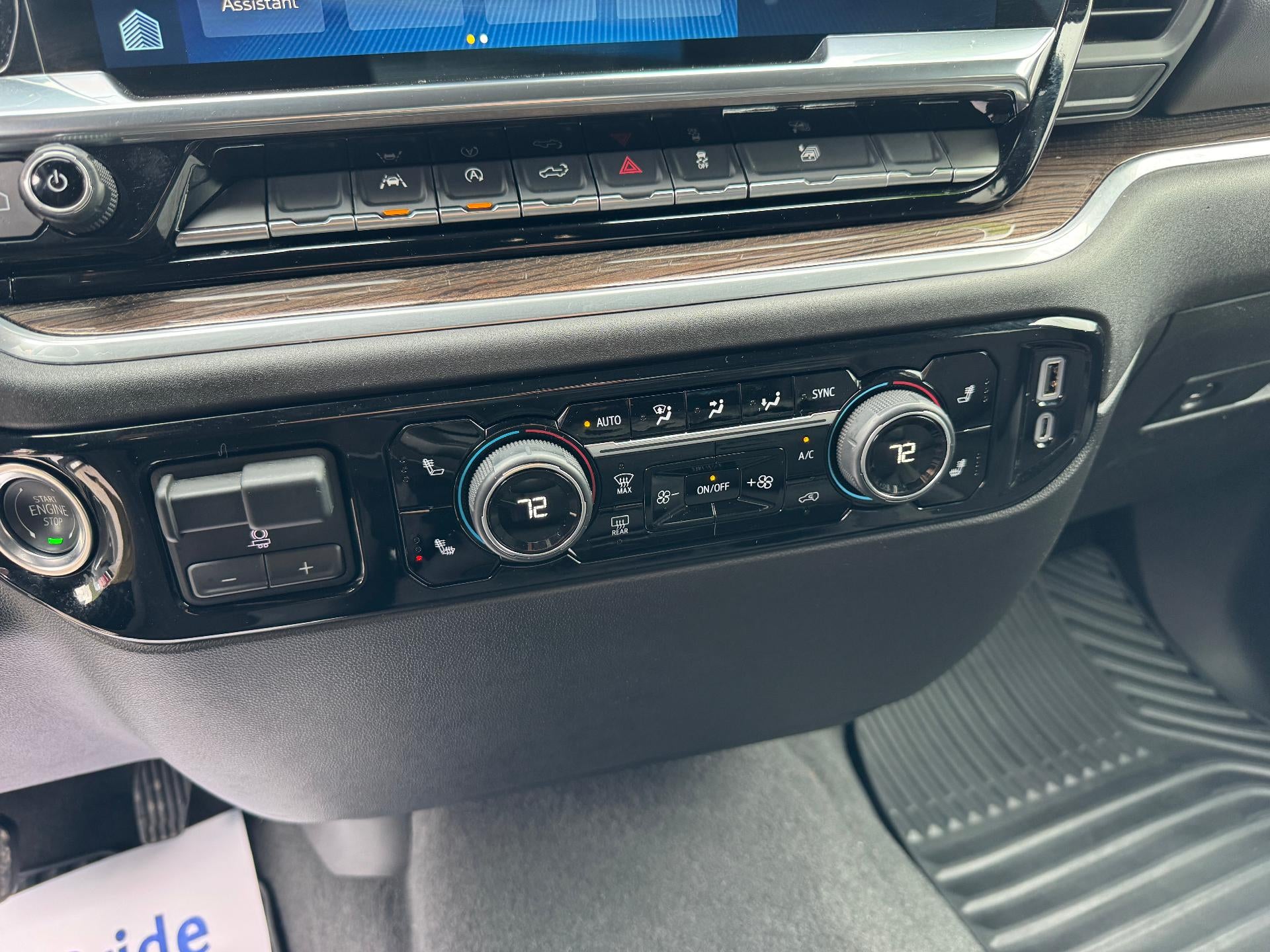 2025 Chevrolet Silverado 1500 LT (2FL)
