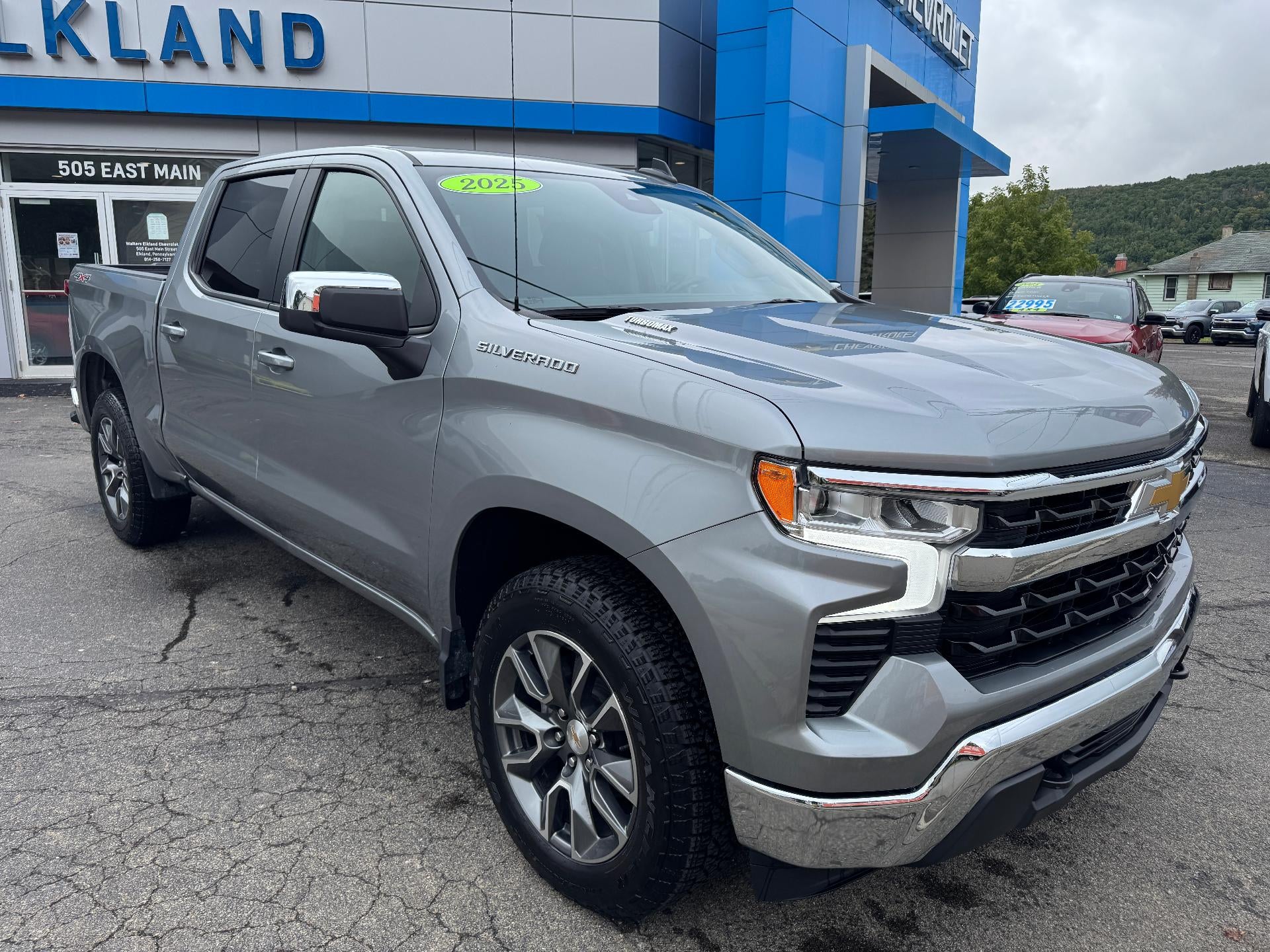 2025 Chevrolet Silverado 1500 LT (2FL)