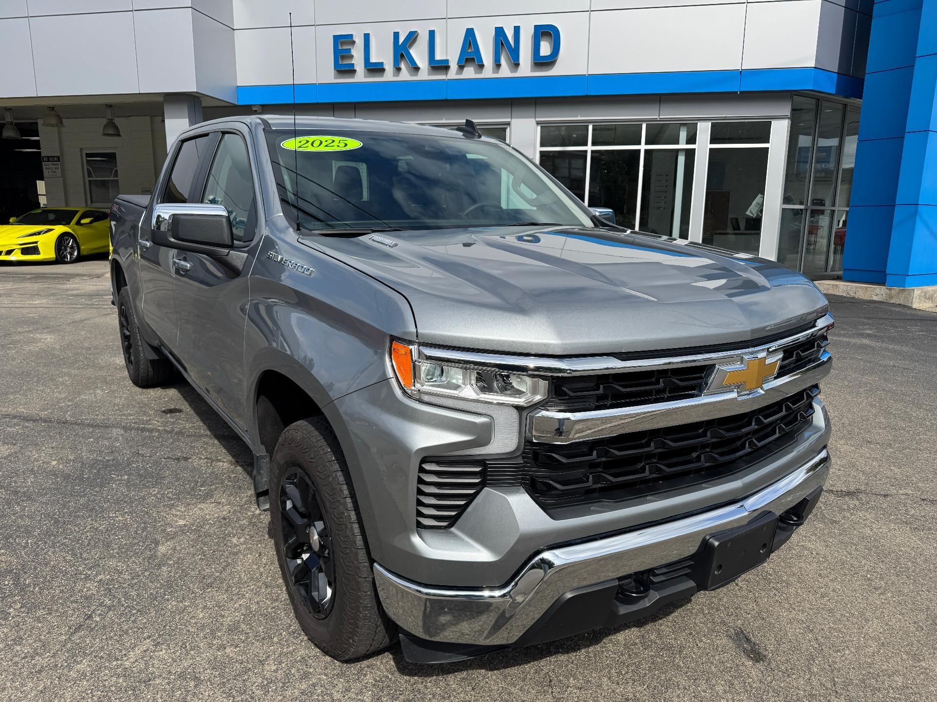 2025 Chevrolet Silverado 1500 LT (2FL)