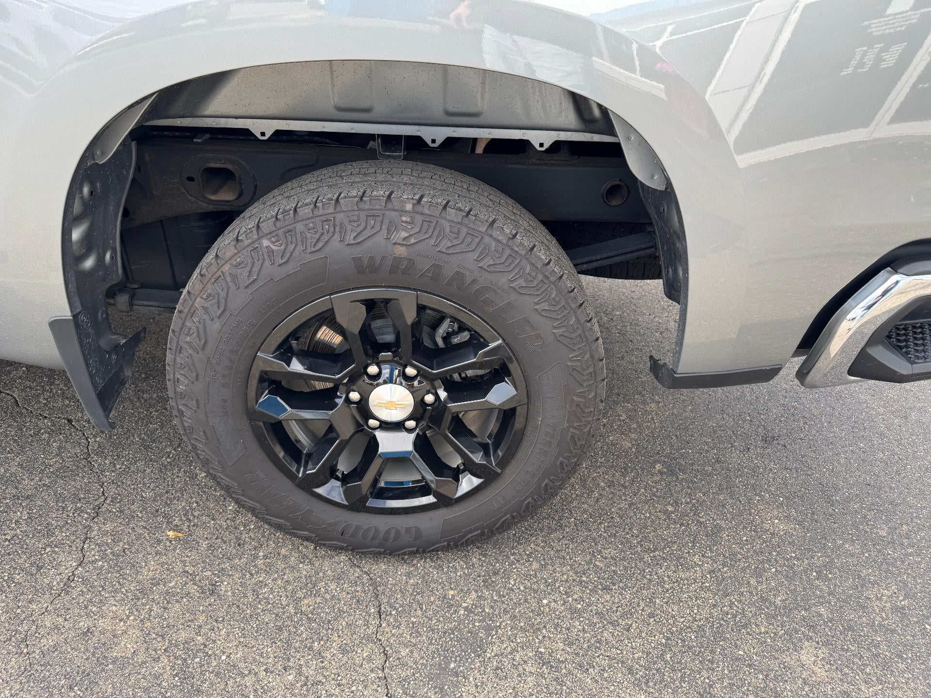 2025 Chevrolet Silverado 1500 LT (2FL)