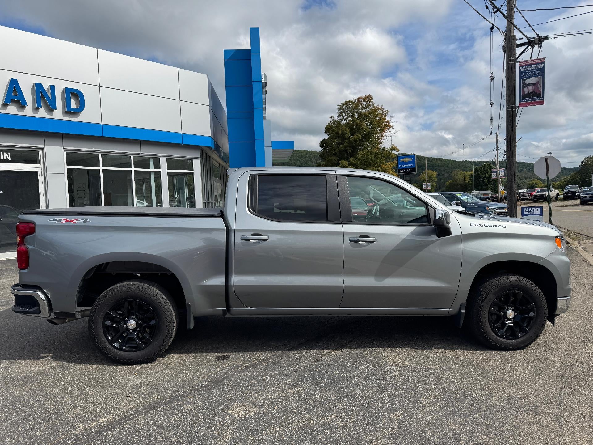 2025 Chevrolet Silverado 1500 LT (2FL)