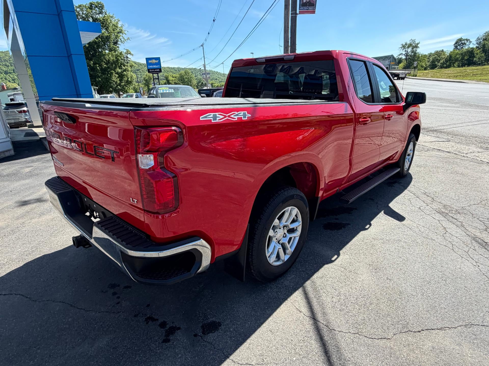 2024 Chevrolet Silverado 1500 LT (2FL)
