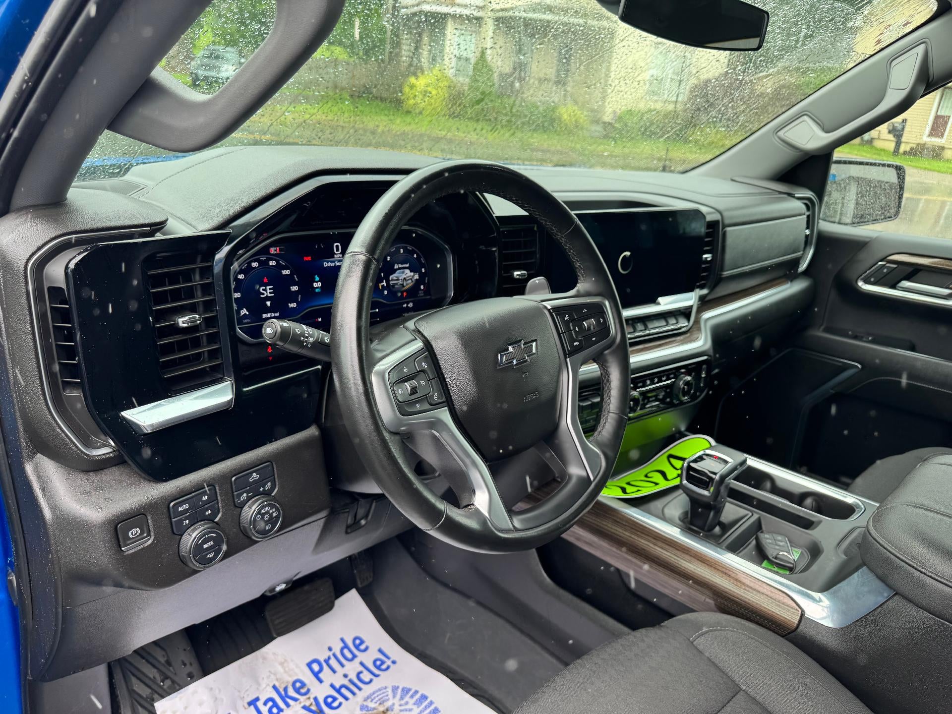 2024 Chevrolet Silverado 1500 RST