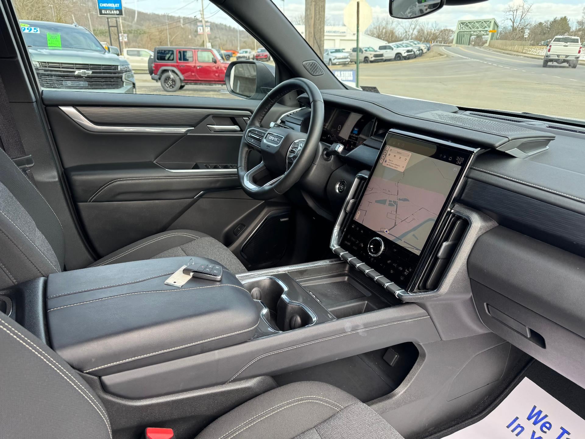 2025 GMC Acadia Elevation