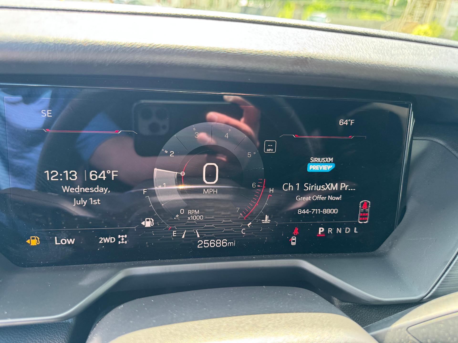 2025 GMC Acadia Elevation