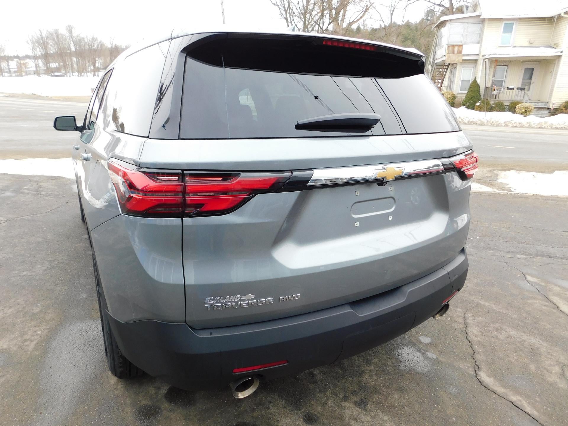 2023 Chevrolet Traverse LS