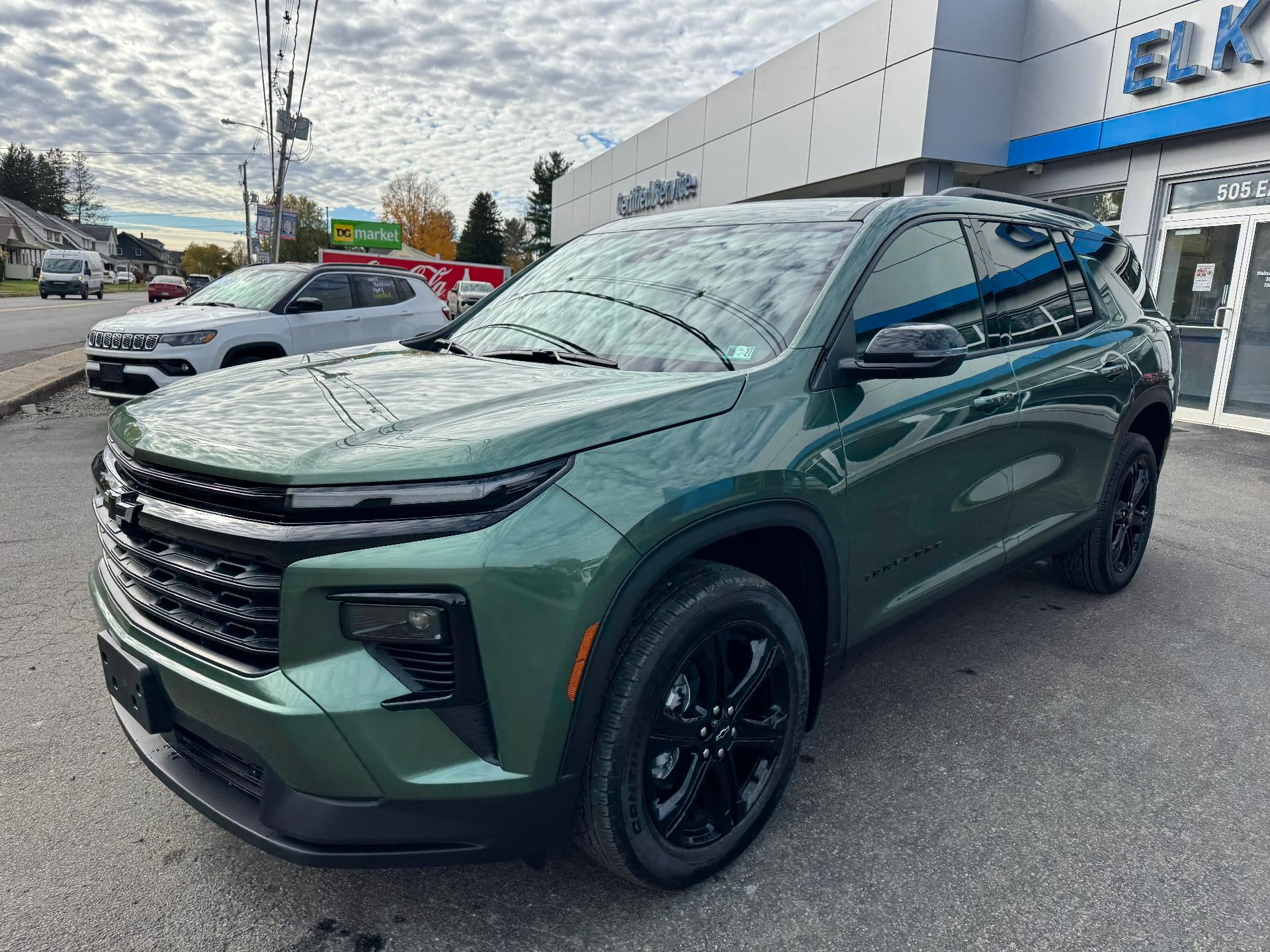 2027 Chevrolet Traverse LT