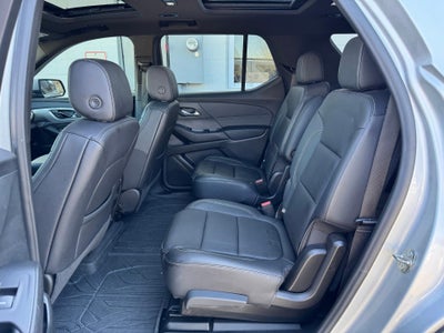 2022 Chevrolet Traverse LT Leather