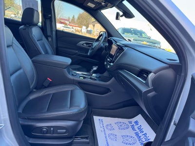 2022 Chevrolet Traverse LT Leather