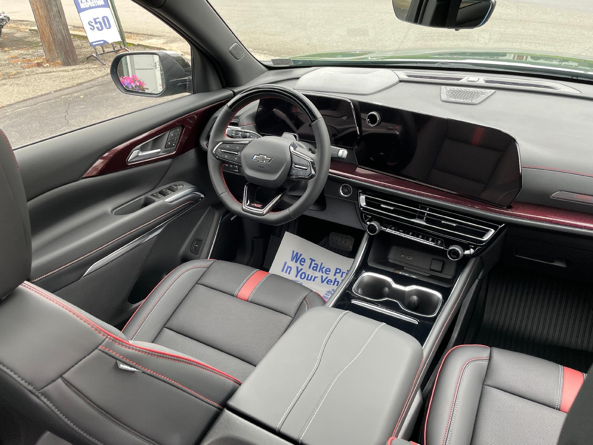 2027 Chevrolet Traverse RS