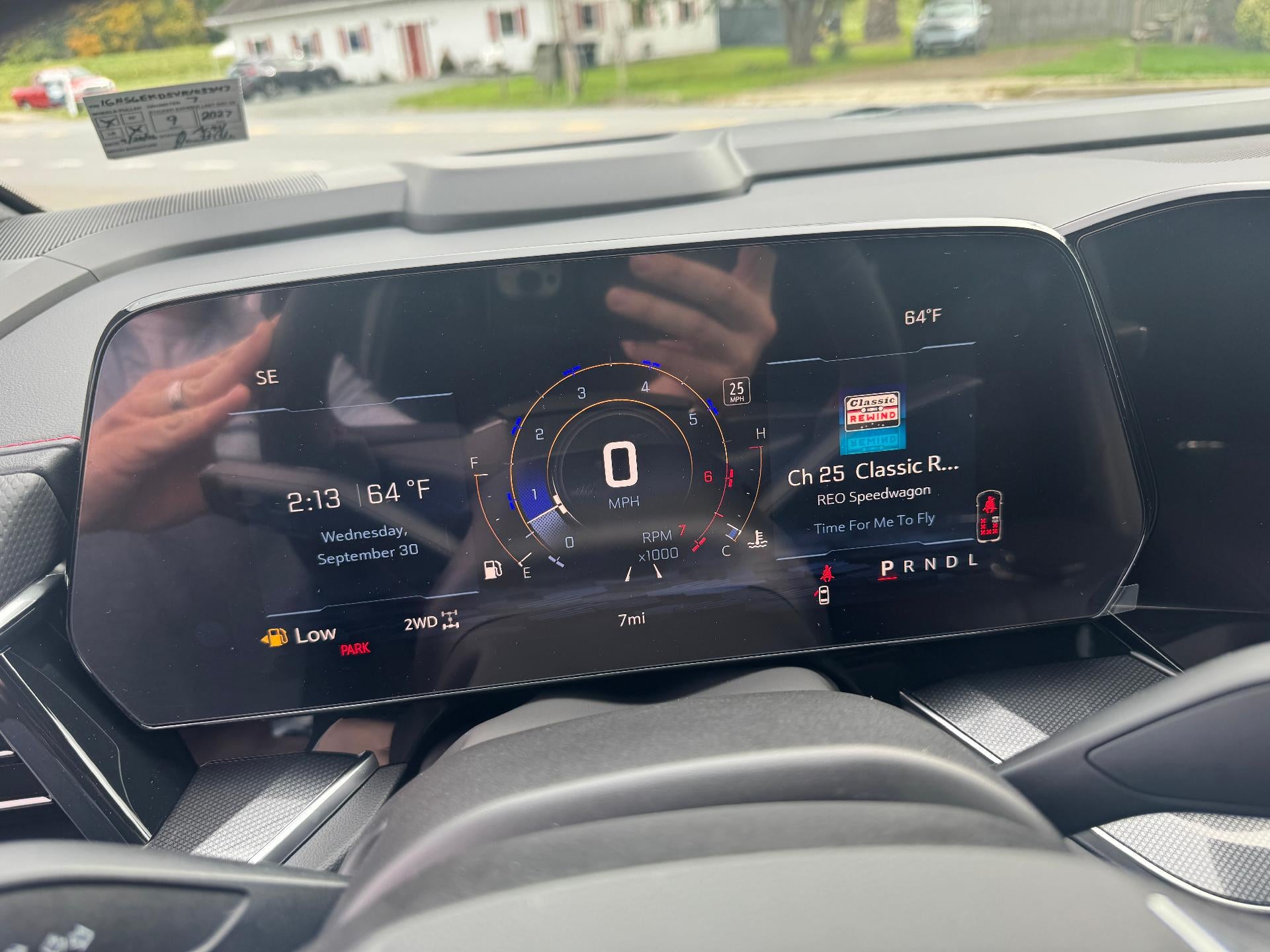 2027 Chevrolet Suburban RST - Photo 28