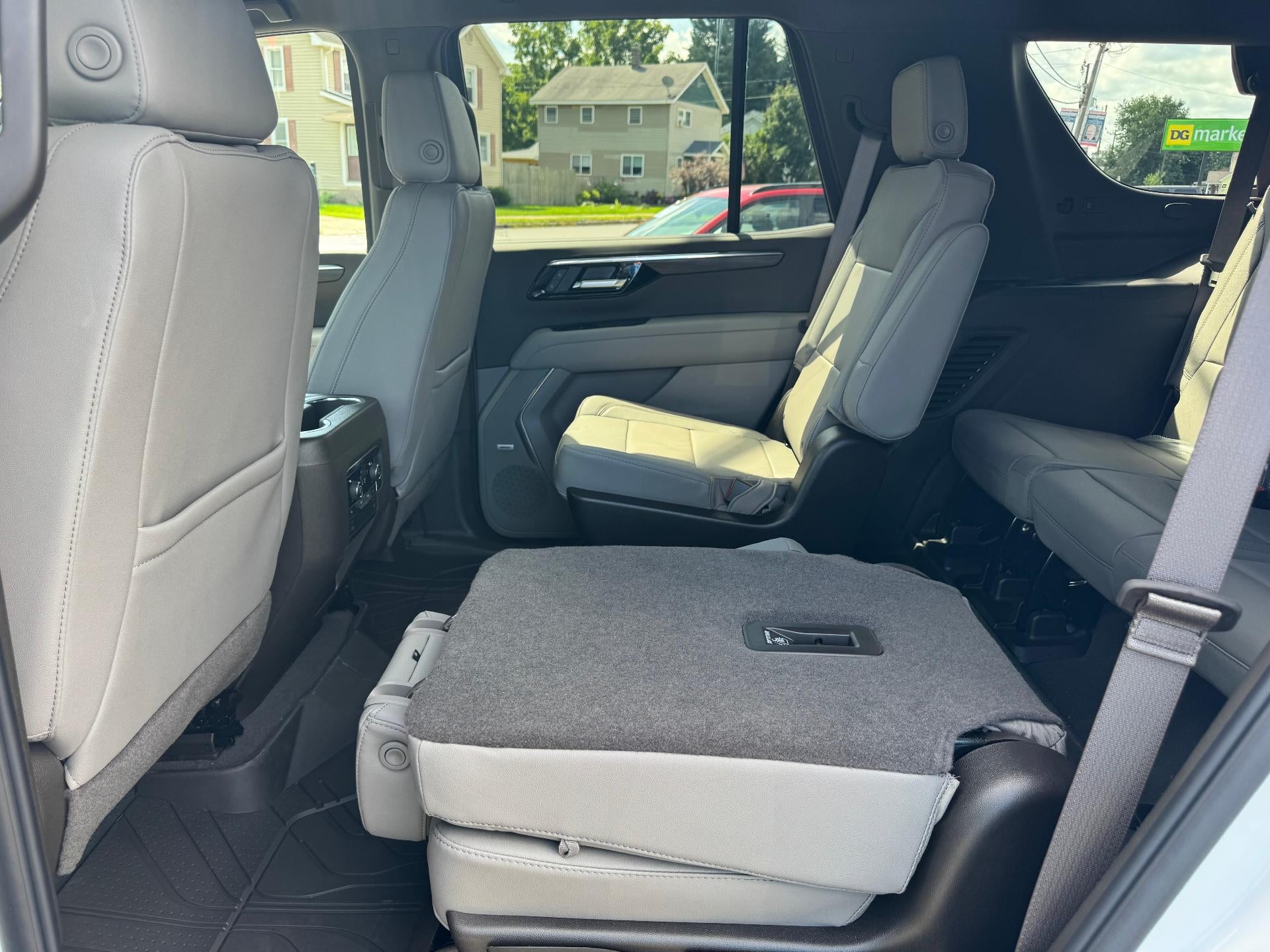 2026 Chevrolet Tahoe LT - Photo 41