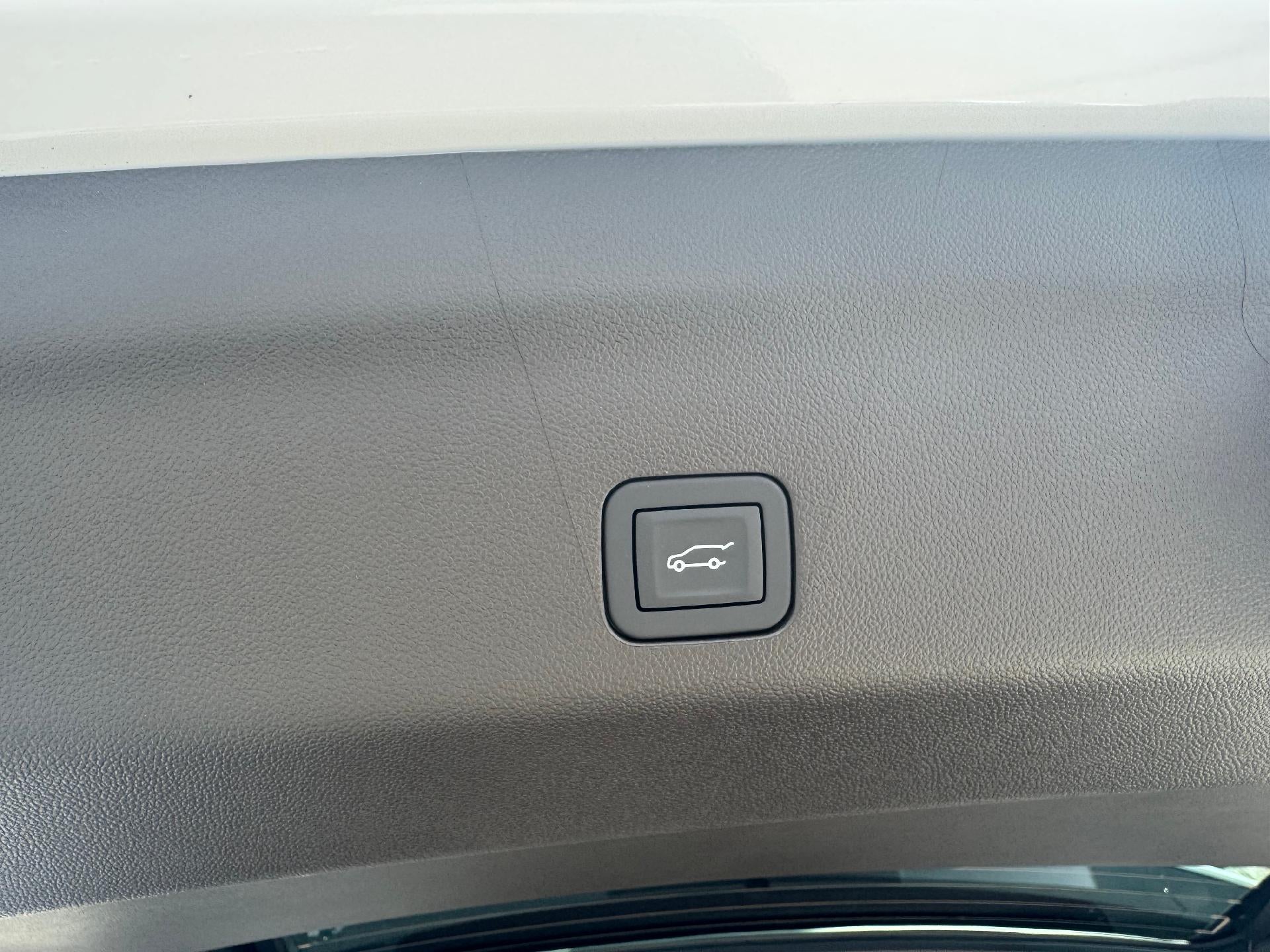2026 Chevrolet Tahoe LT - Photo 45