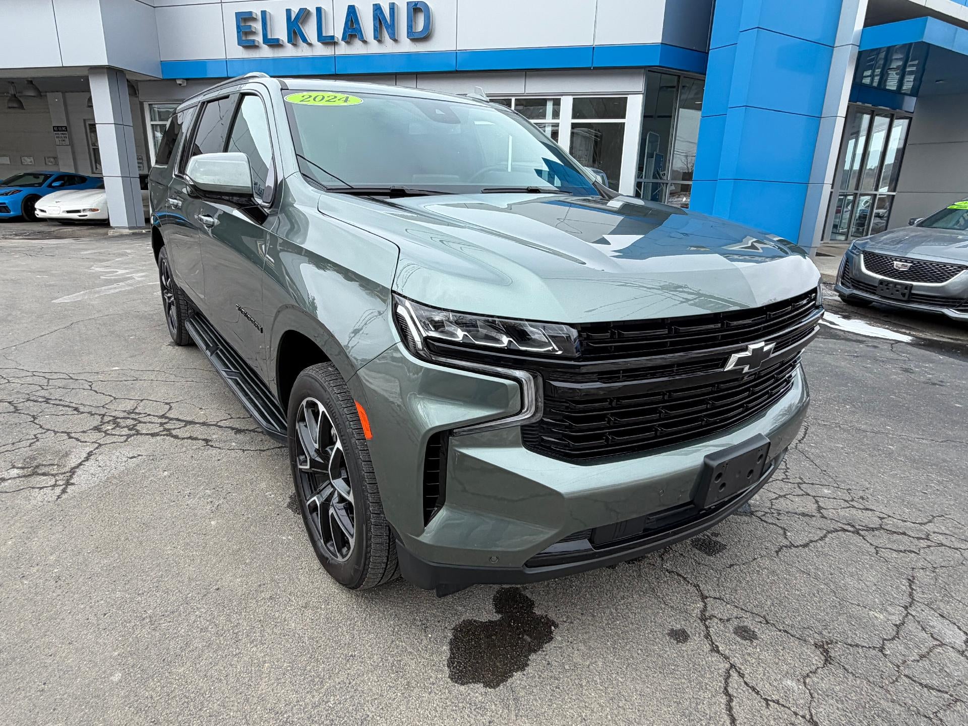 2024 Chevrolet Suburban RST