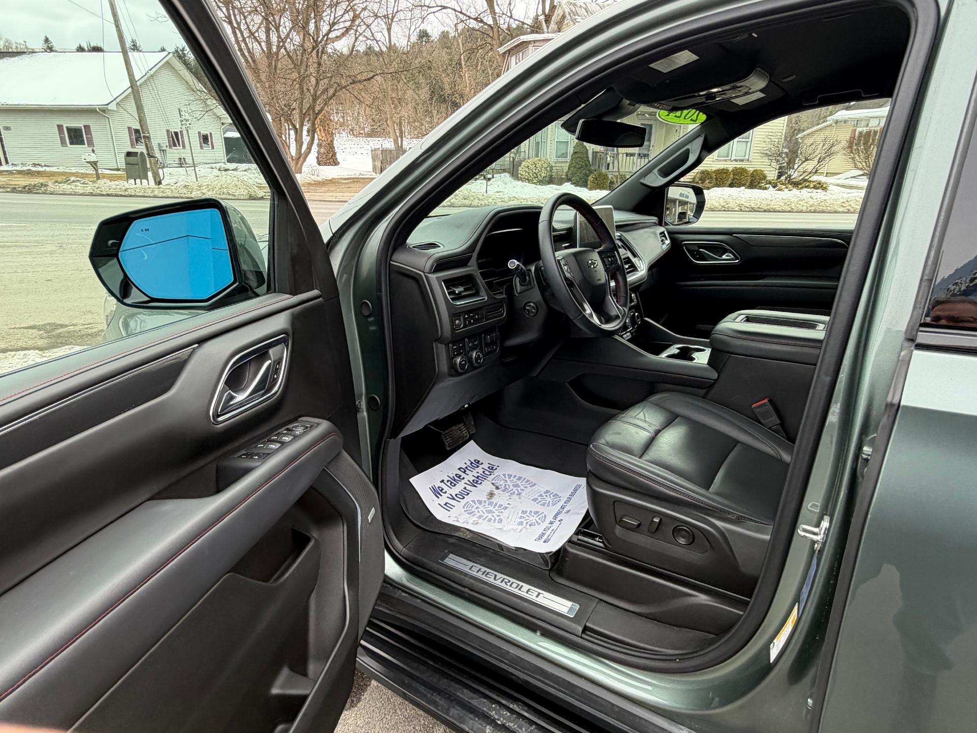 2024 Chevrolet Suburban RST