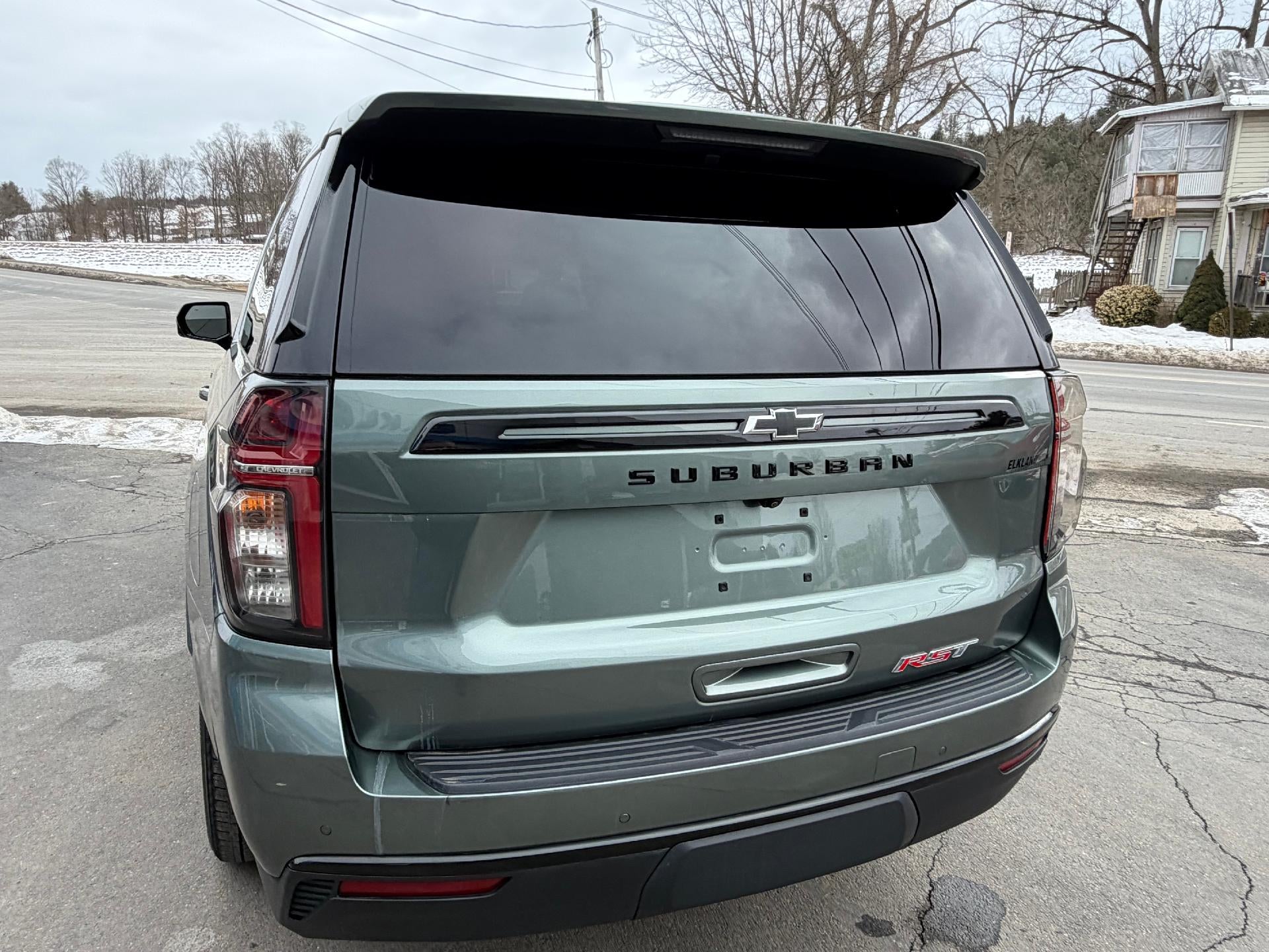 2024 Chevrolet Suburban RST