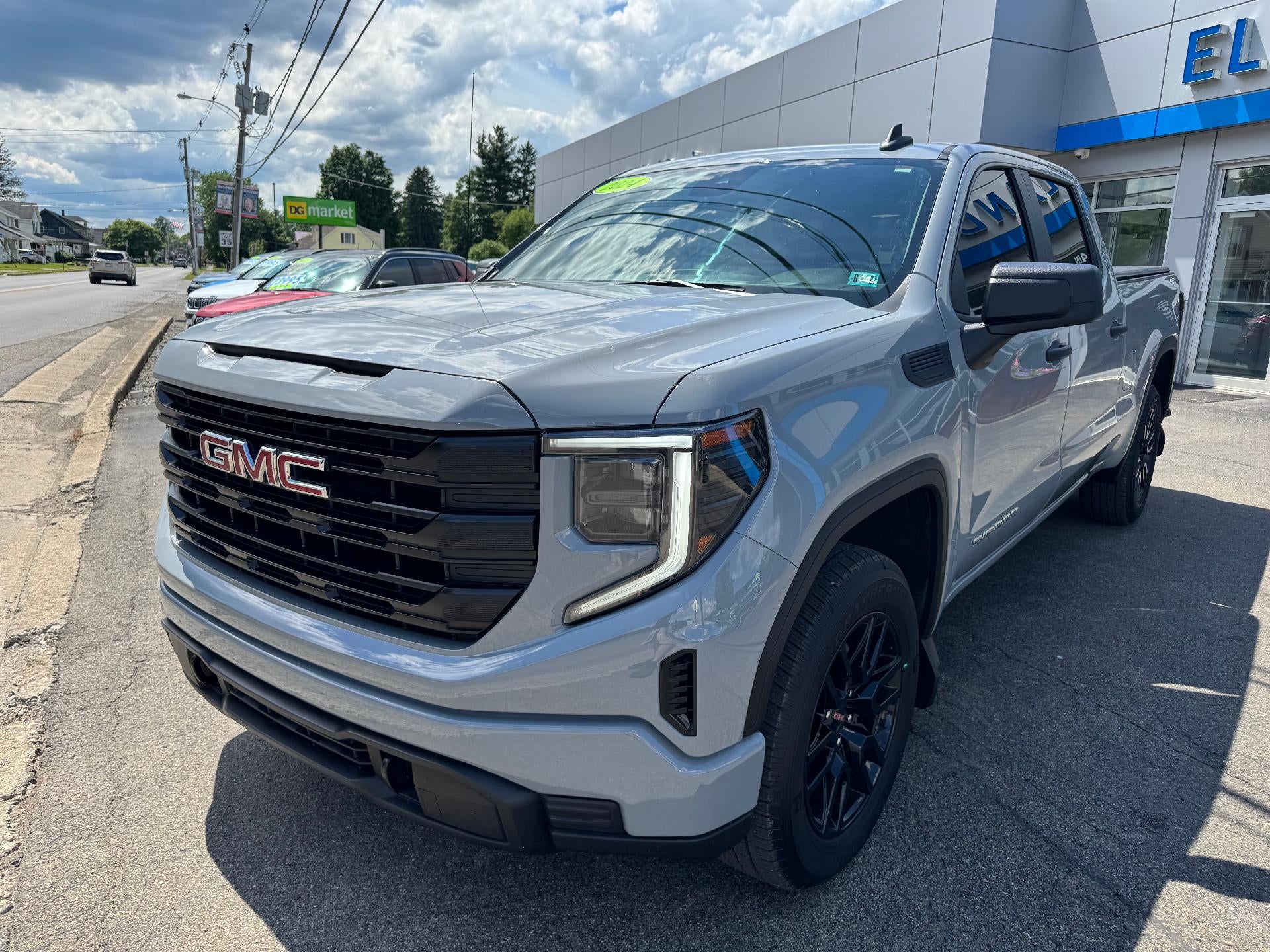 2024 GMC Sierra 1500 Pro