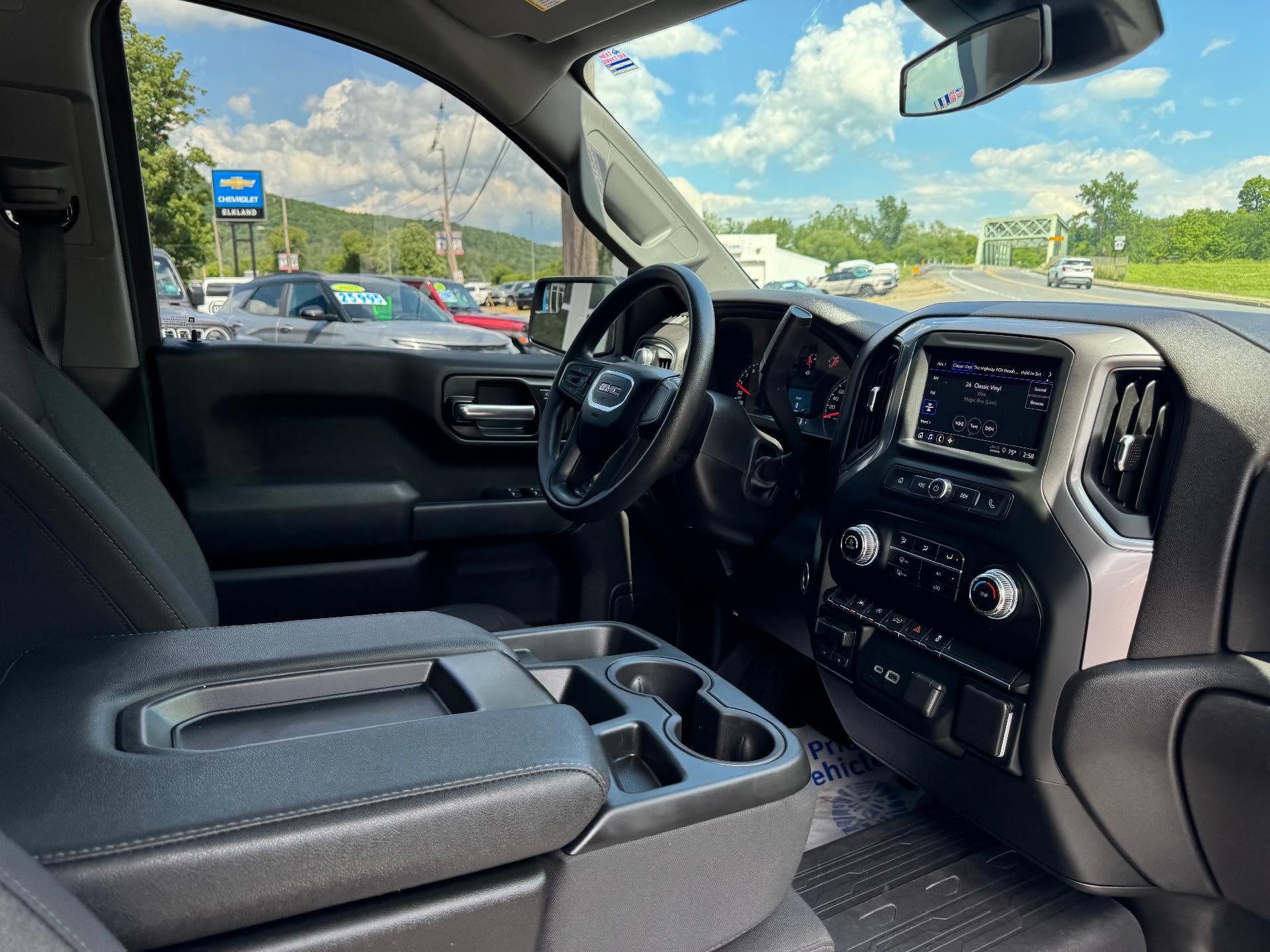 2024 GMC Sierra 1500 Pro