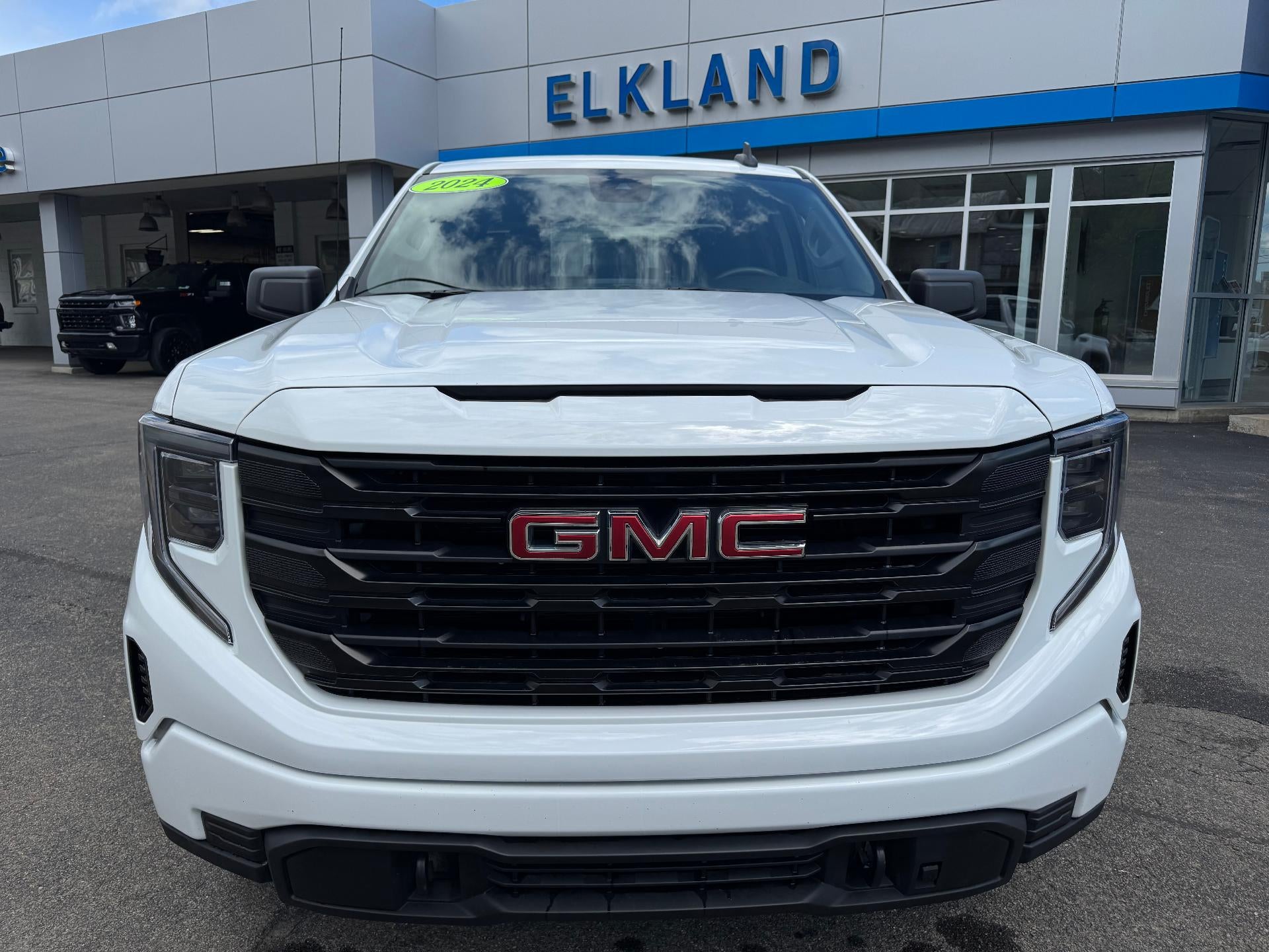 2024 GMC Sierra 1500 Pro