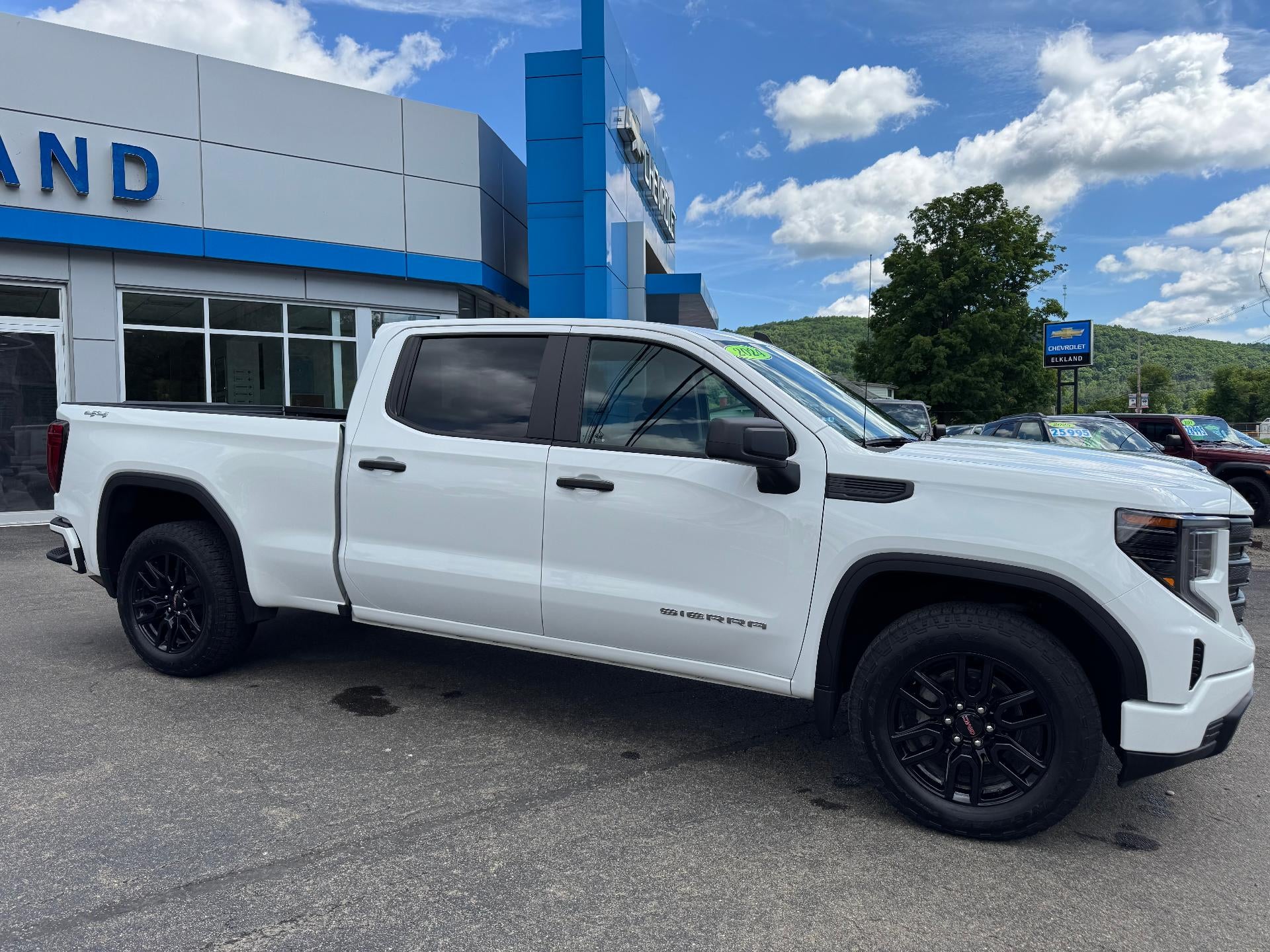 2024 GMC Sierra 1500 Pro