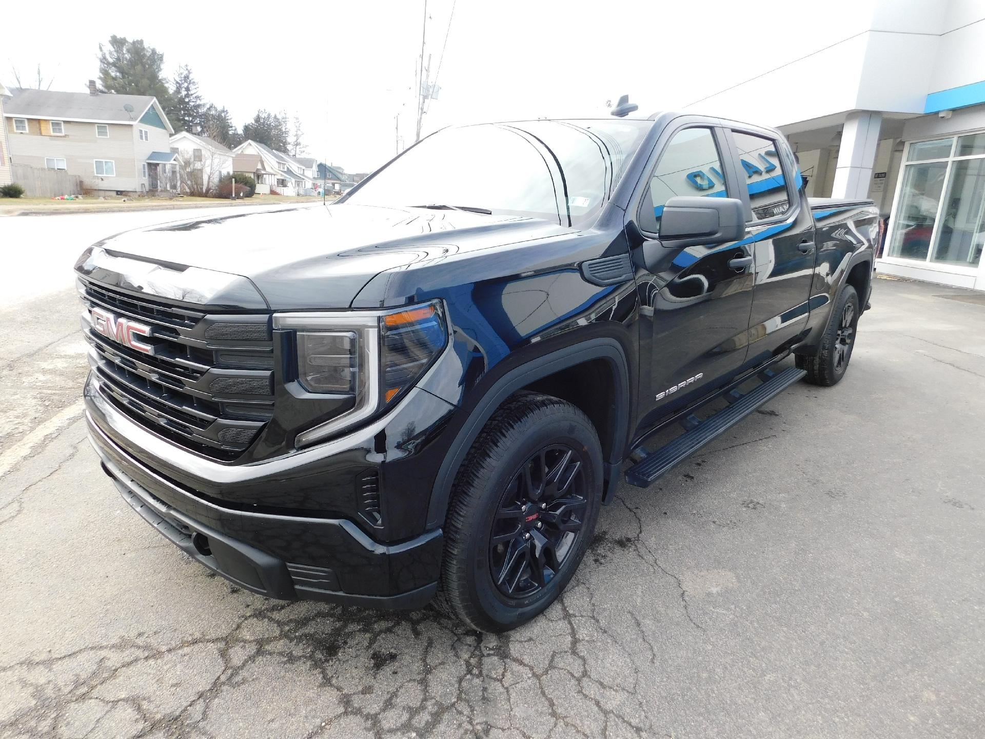 2023 GMC Sierra 1500 Pro