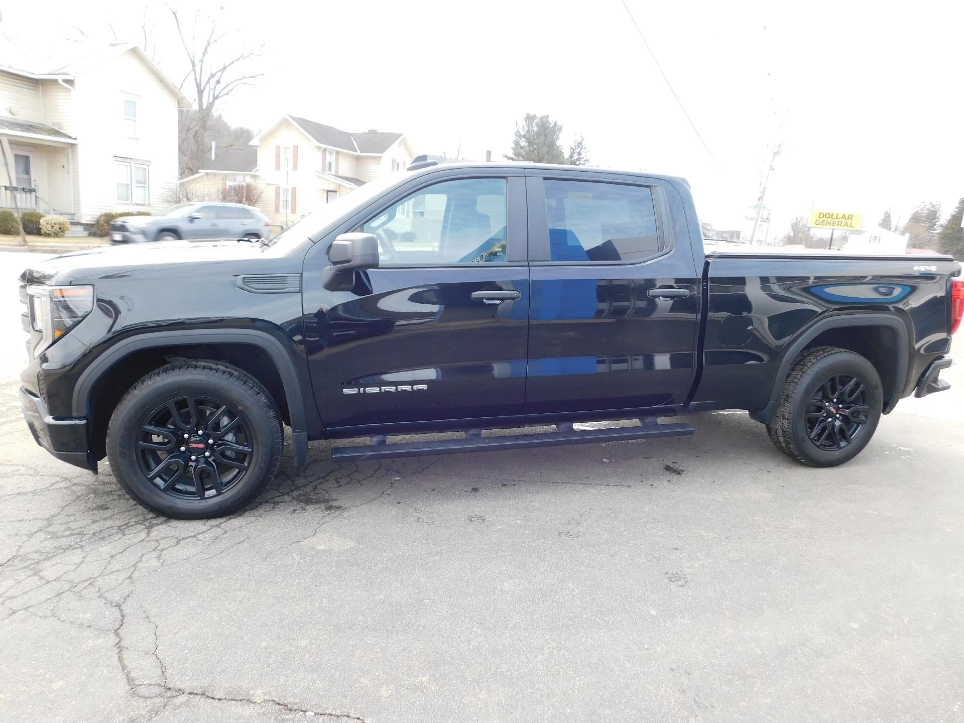 2023 GMC Sierra 1500 Pro