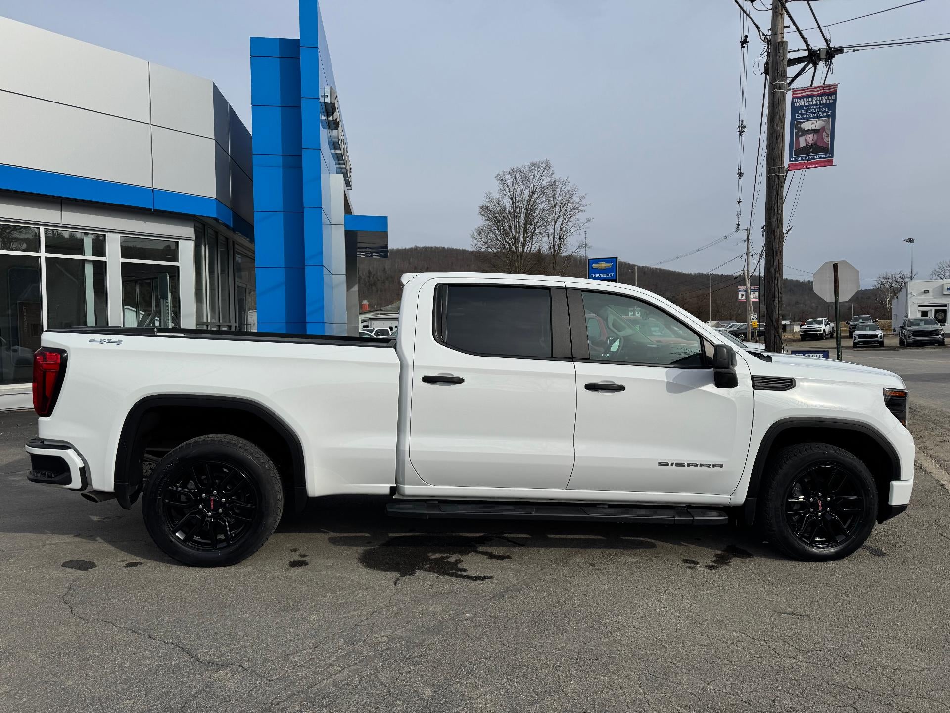 2023 GMC Sierra 1500 Pro