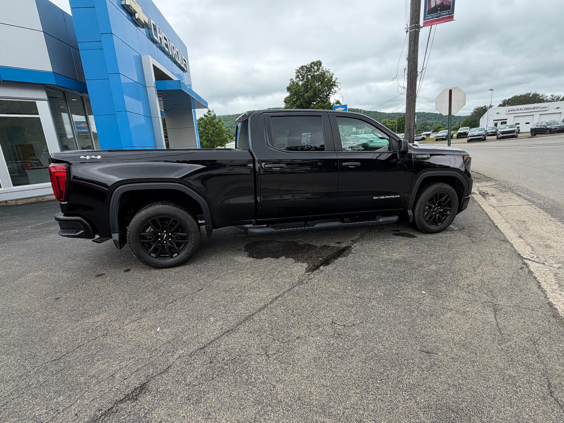 2024 GMC Sierra 1500 Pro