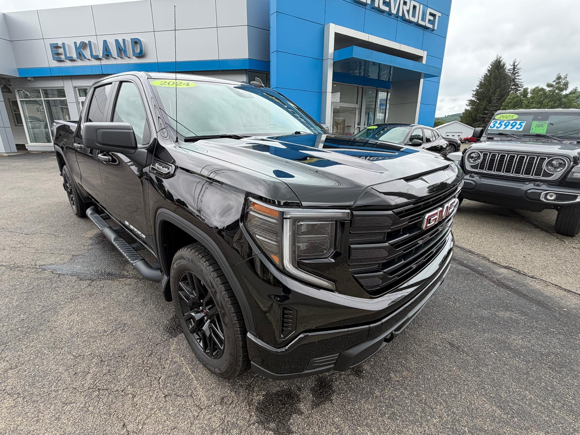 2024 GMC Sierra 1500 Pro