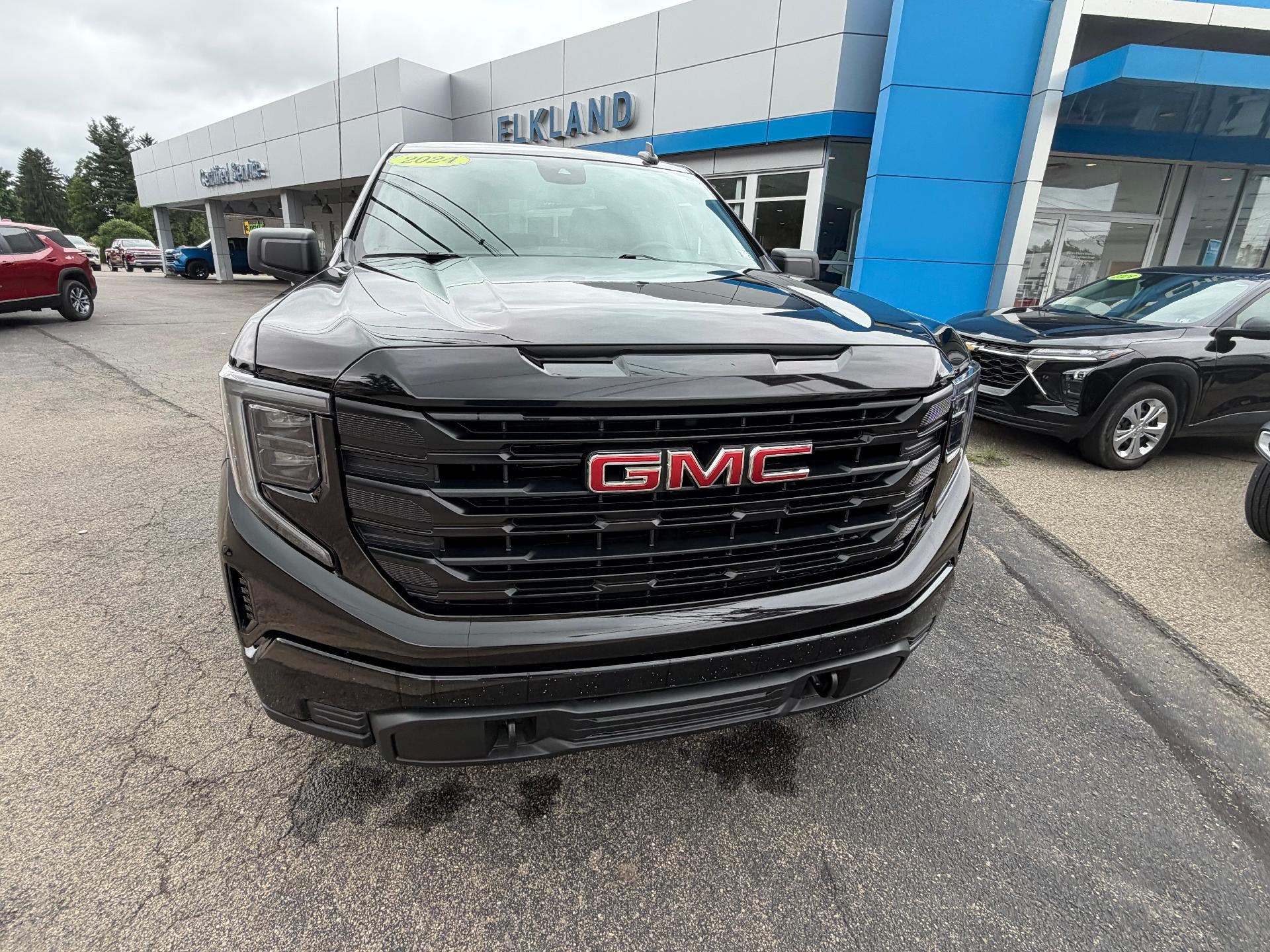 2024 GMC Sierra 1500 Pro