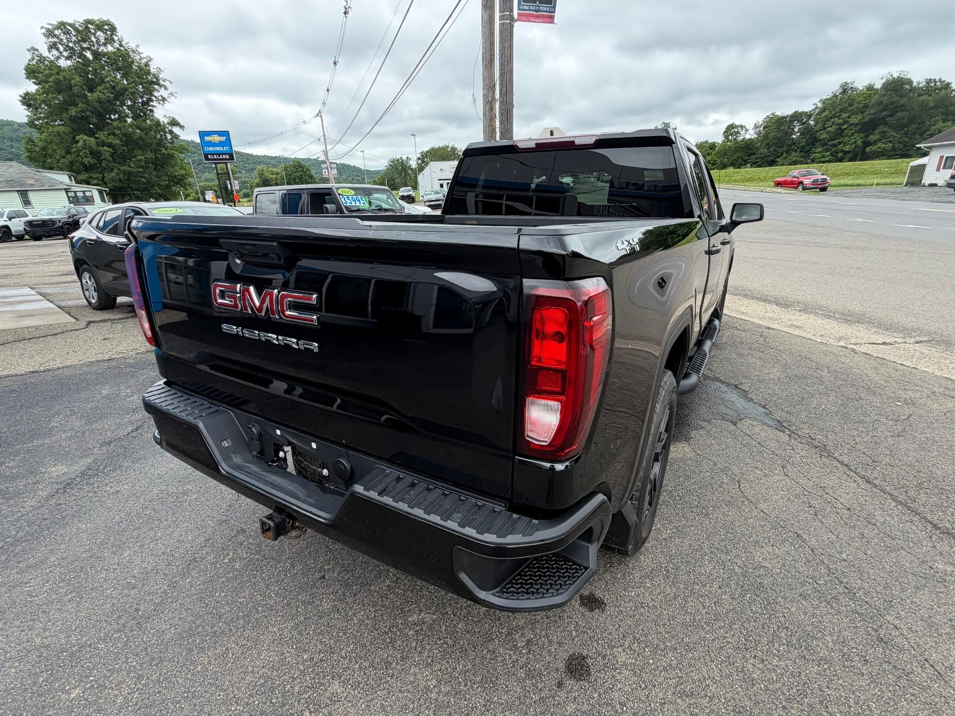 2024 GMC Sierra 1500 Pro