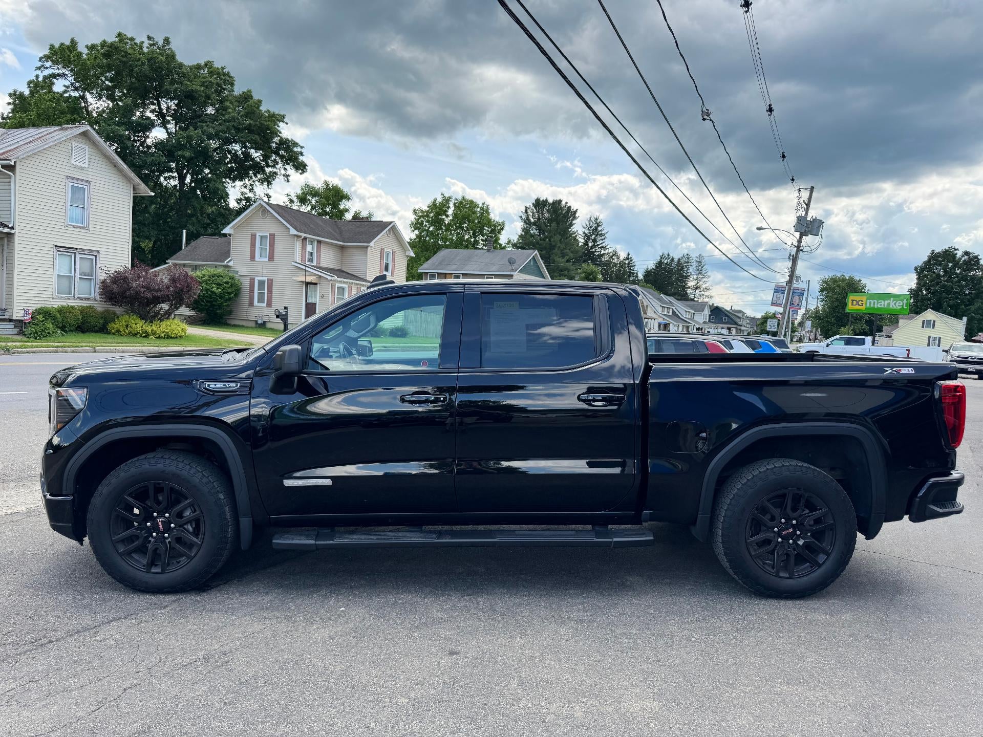 2024 GMC Sierra 1500 Elevation